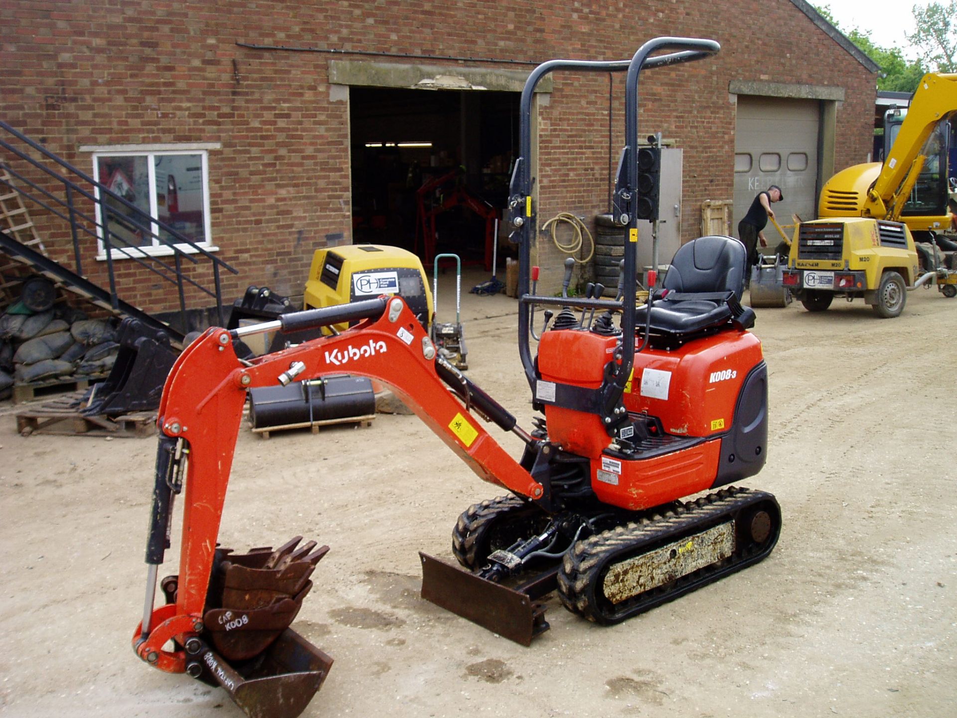 Kubota K008-3 30193980Kgs Micro Excavator - Image 2 of 17