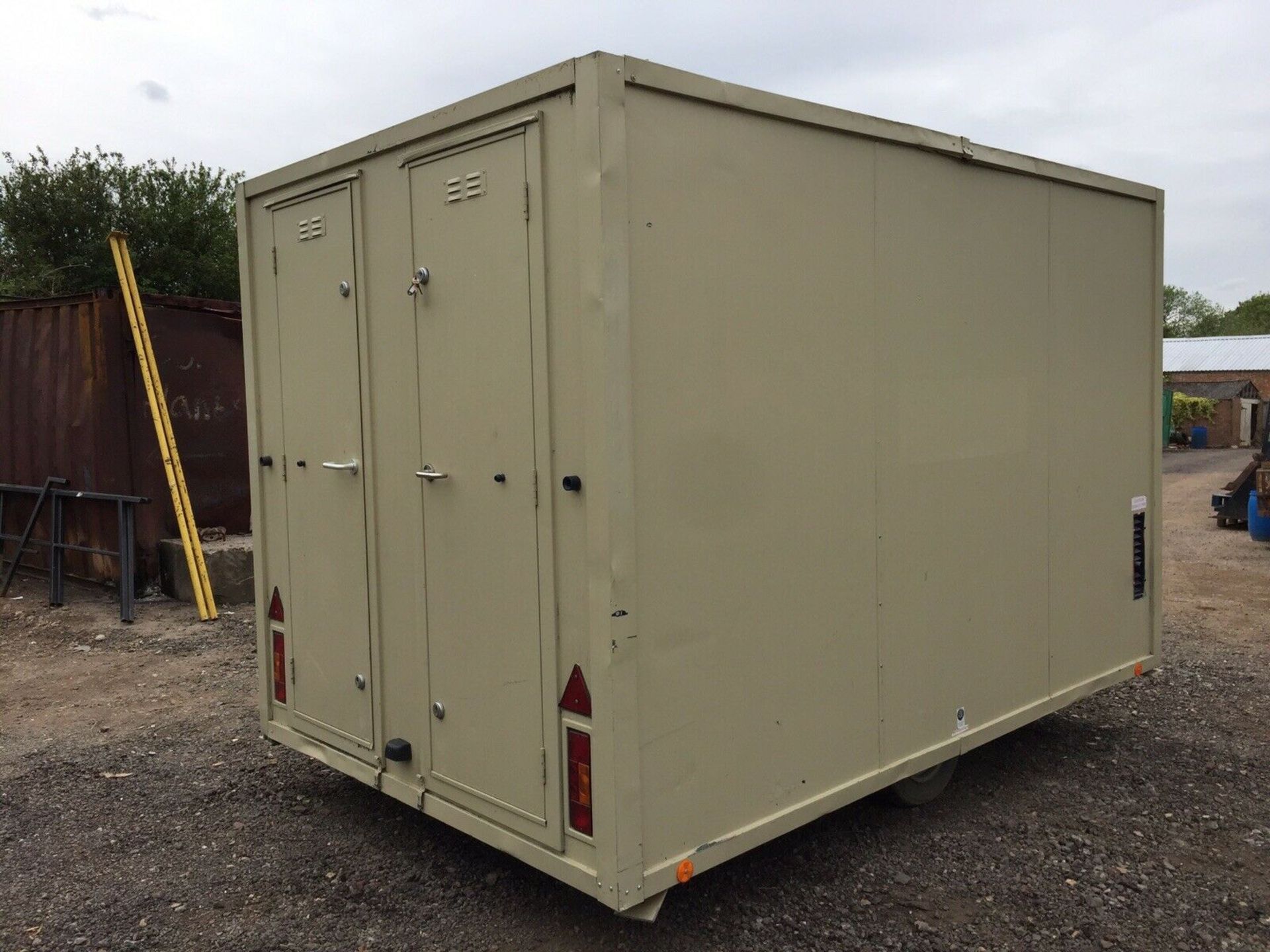 Towable Site Cabin Welfare Unit AJC Canteen Drying Room Toilet Generator - Image 11 of 12