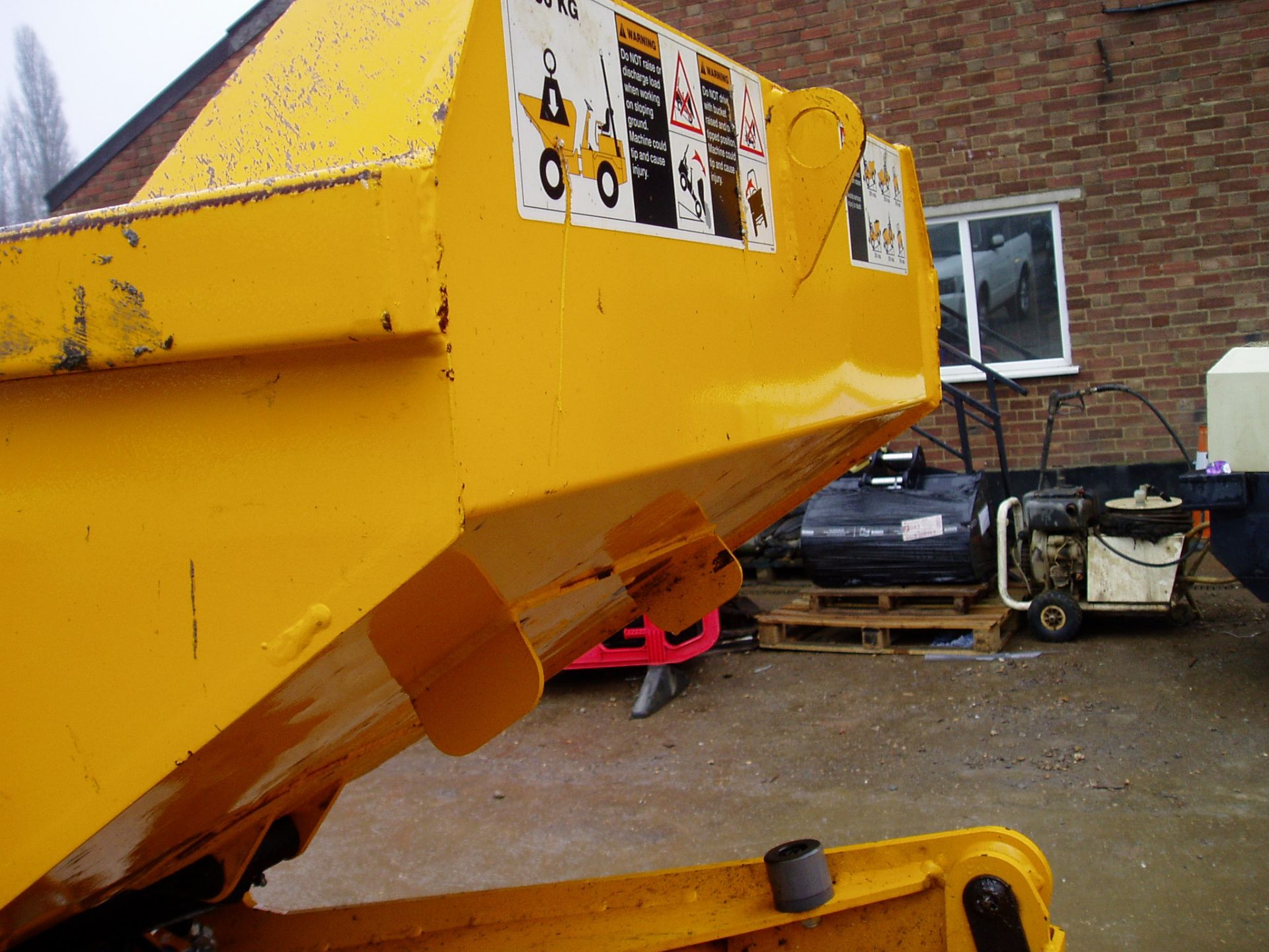 Thwaites 1 Ton High Discharge Dumper - Image 17 of 23