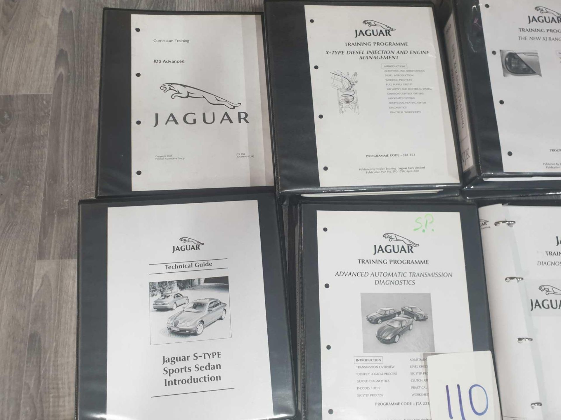 Jaguar dealer original training manuals data and advise covering most cores - Image 4 of 6
