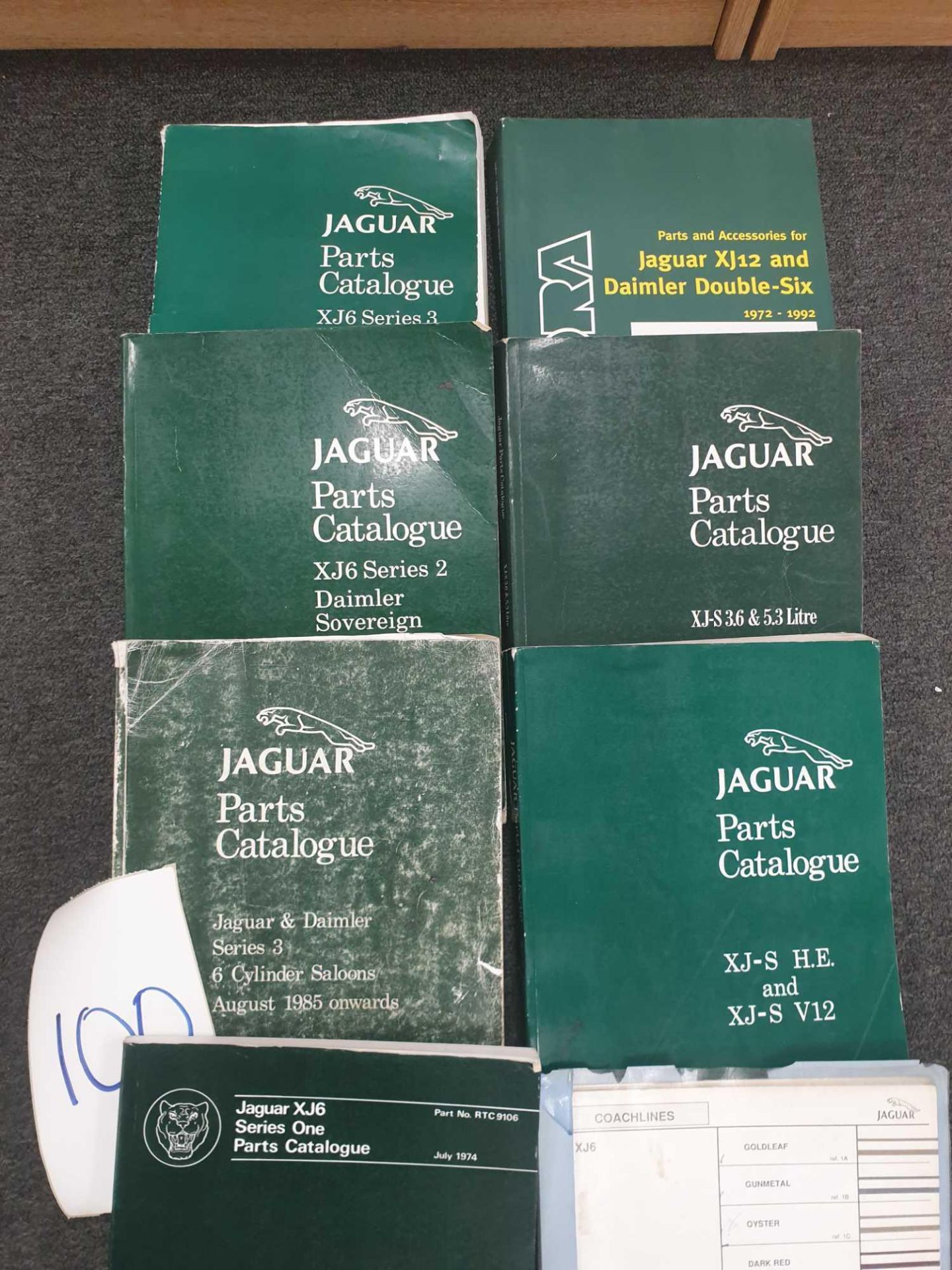 Original Jaguar dealer catalogues - Bild 4 aus 4