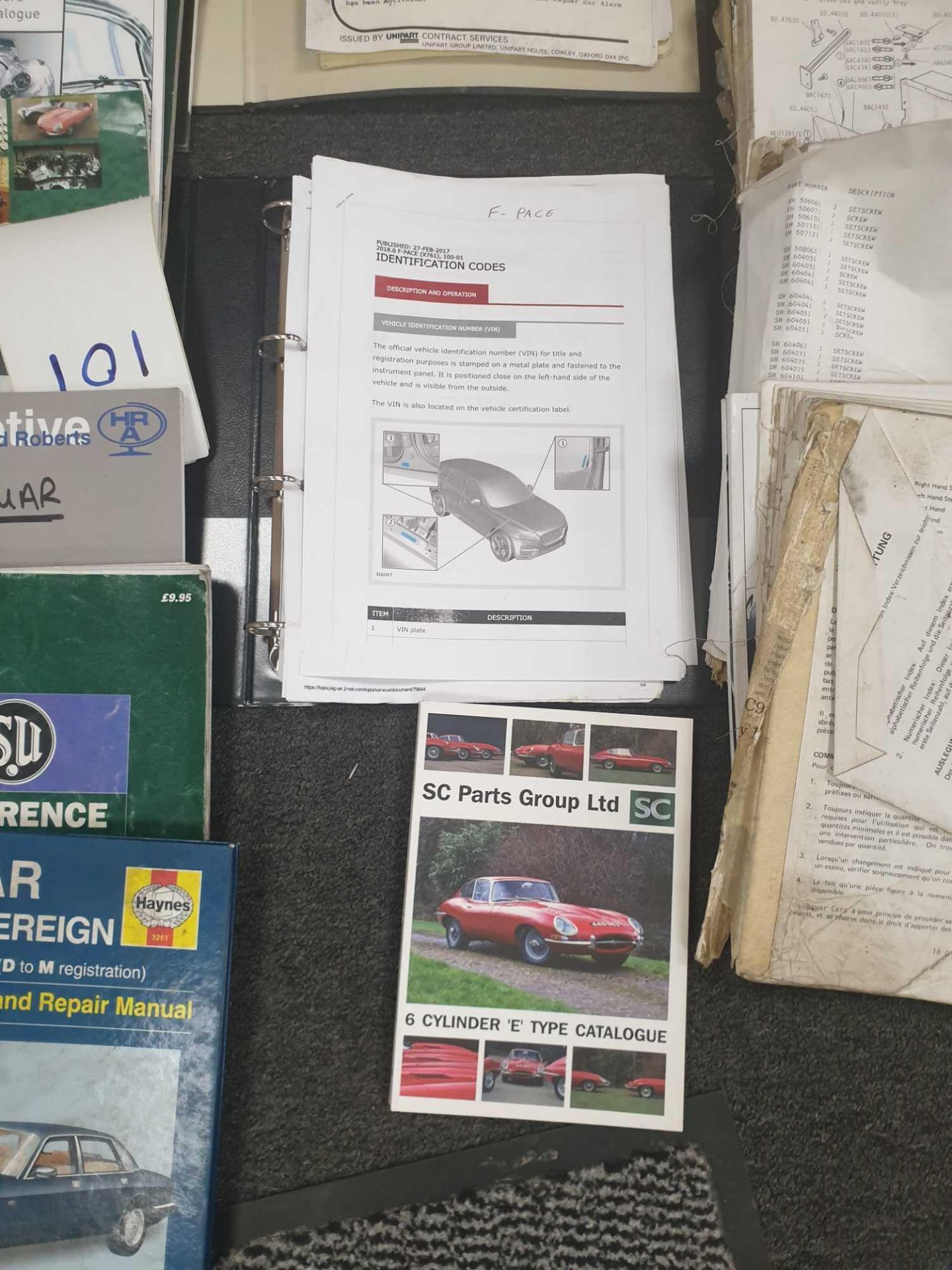 Rare Jaguar E Type parts catalogues - Bild 4 aus 7