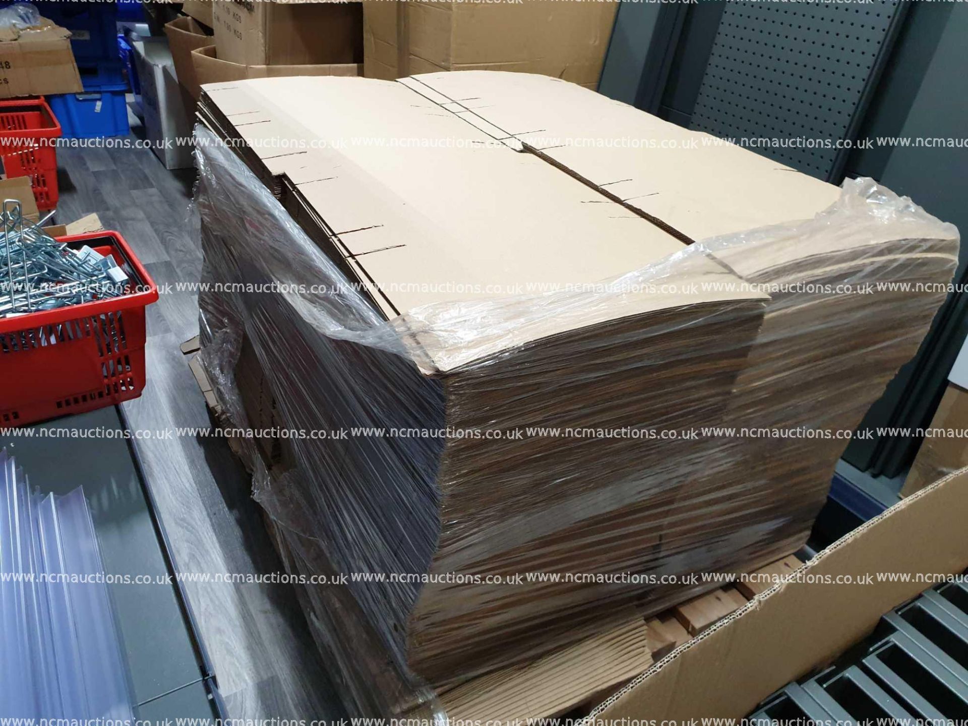 Pallet containing circuit 800 flat pack boxes