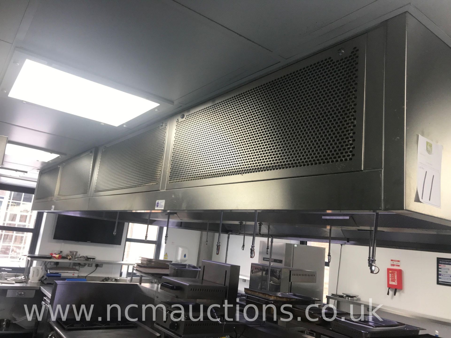 Stainless Steel Ventilation System - Image 2 of 16