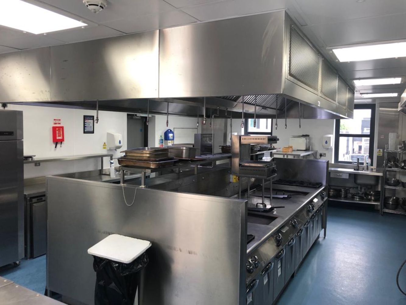 **LOW Reserves*** On instruction from Trafford College Group - Entire Contents of 2 x Catering Kitchens and Canteen