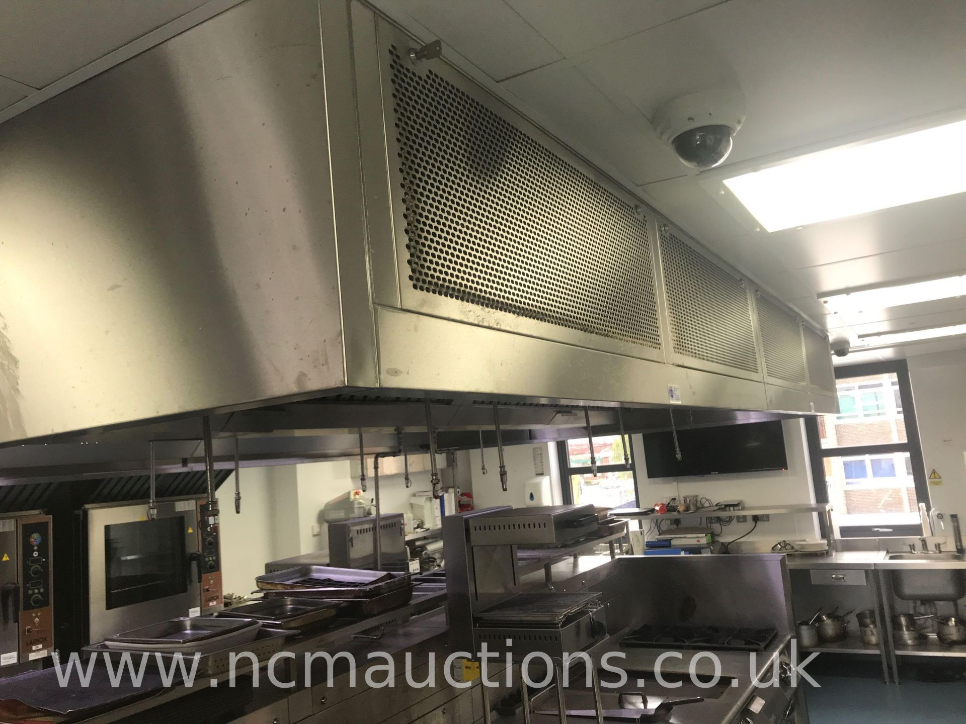 Stainless Steel Ventilation System - Image 3 of 16