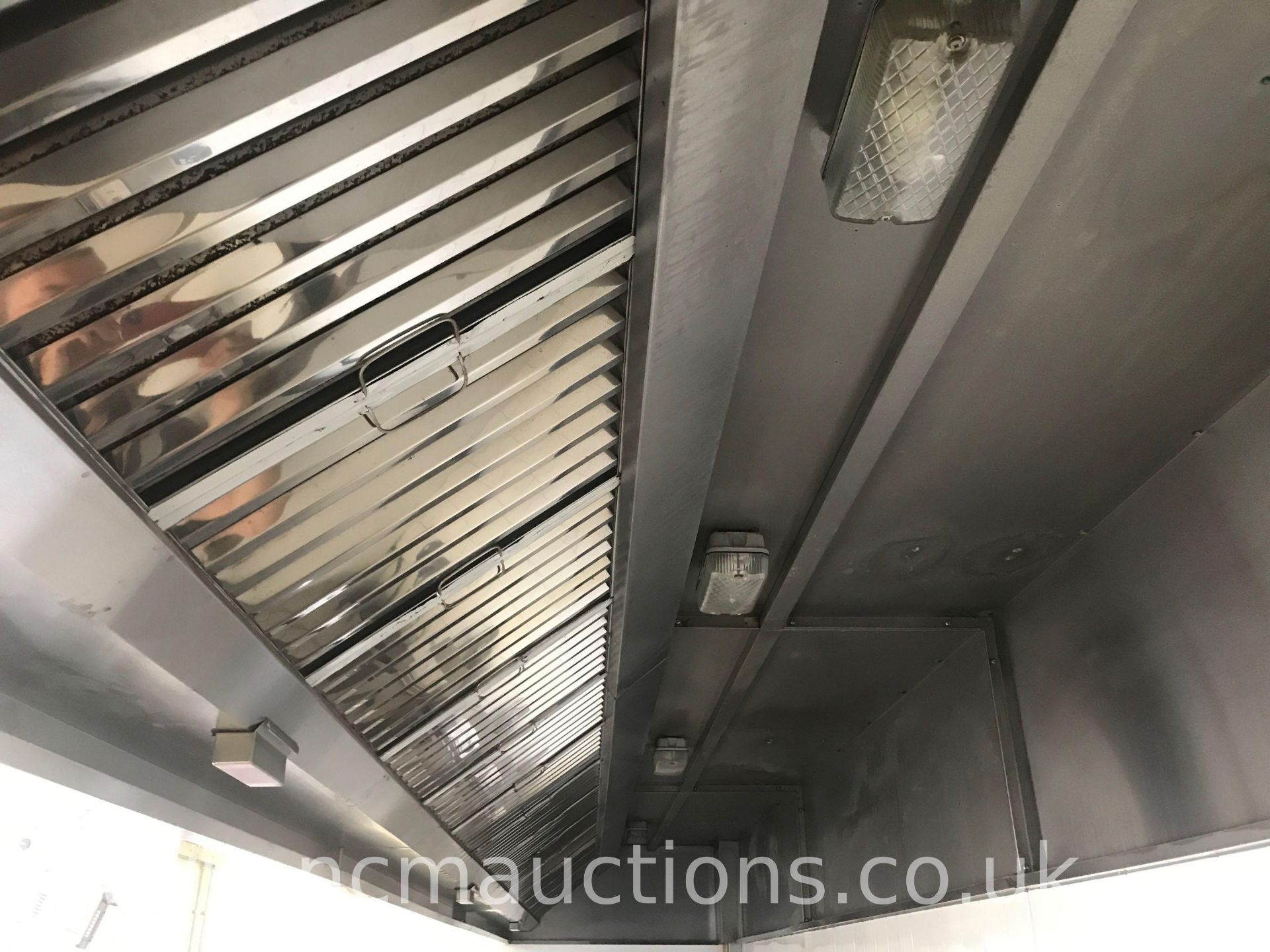 Stainless Steel Ventilation System - Image 3 of 9