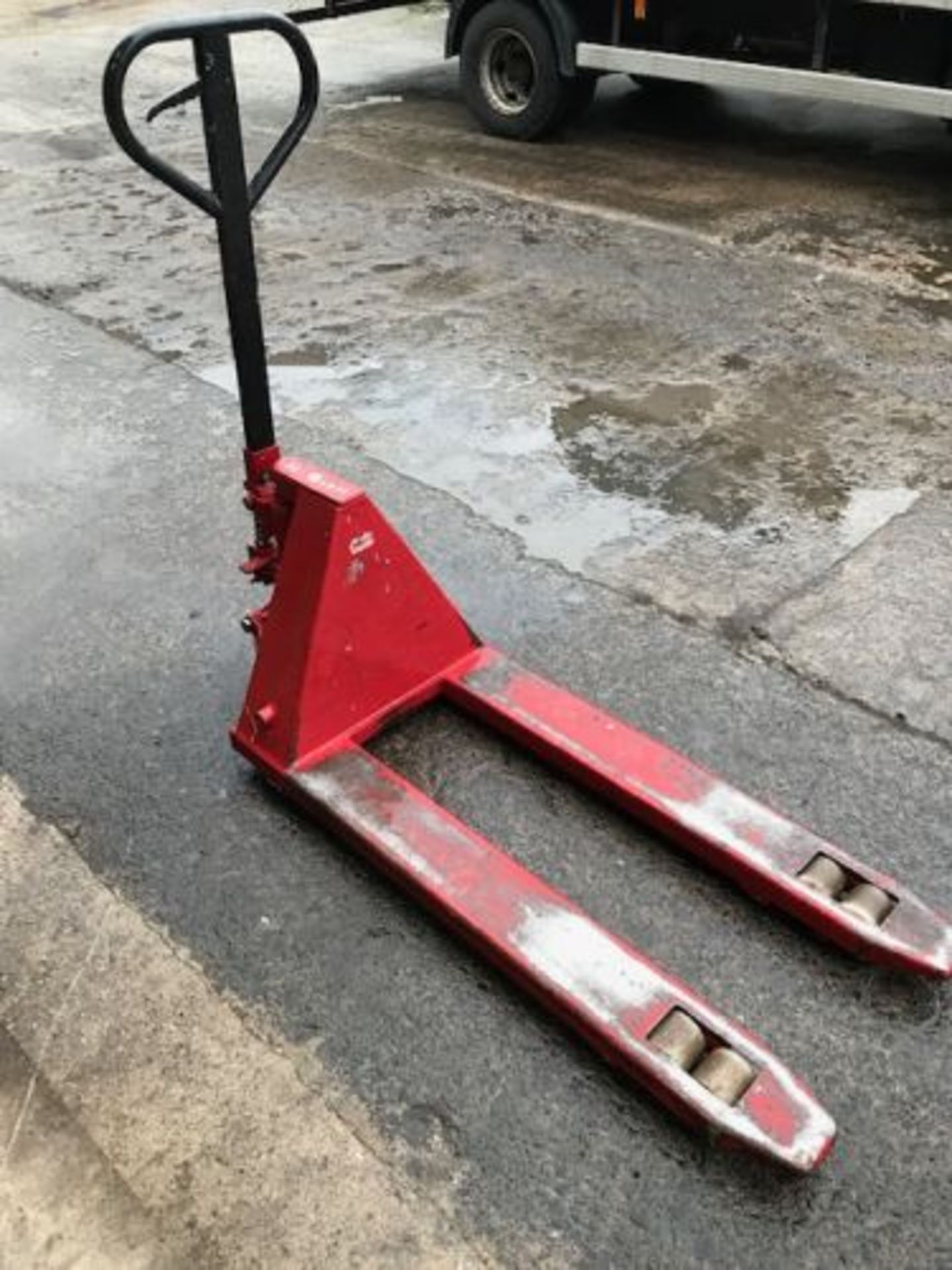 Nutool 2000kg pallet truck