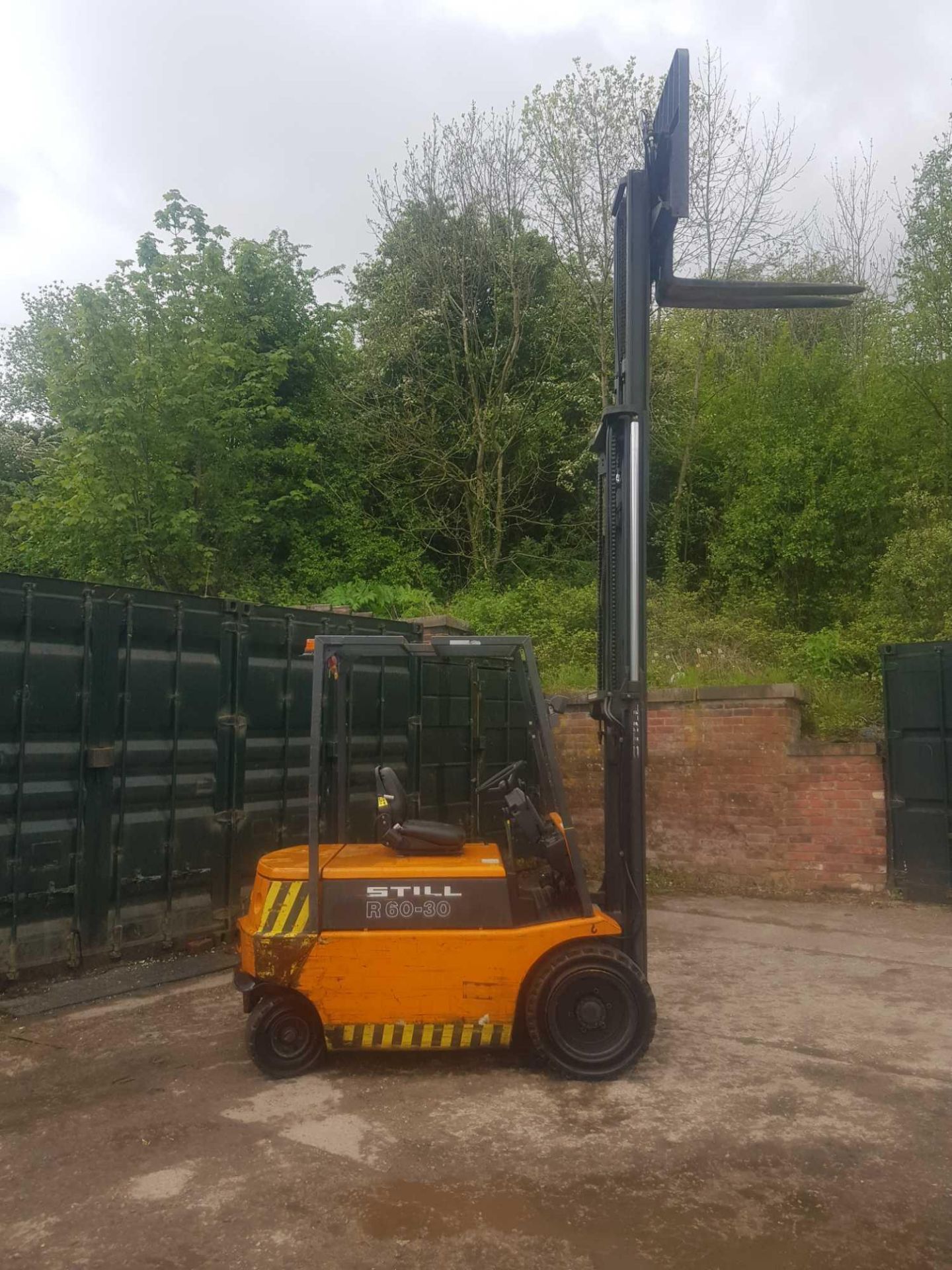 Still electric forklift - Bild 2 aus 8