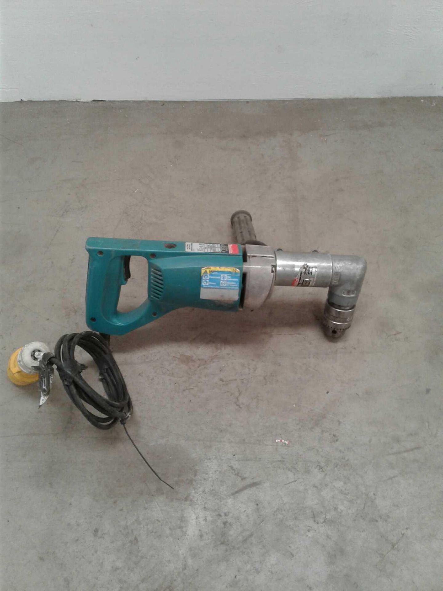 Makita angle drill 110v - Image 2 of 2