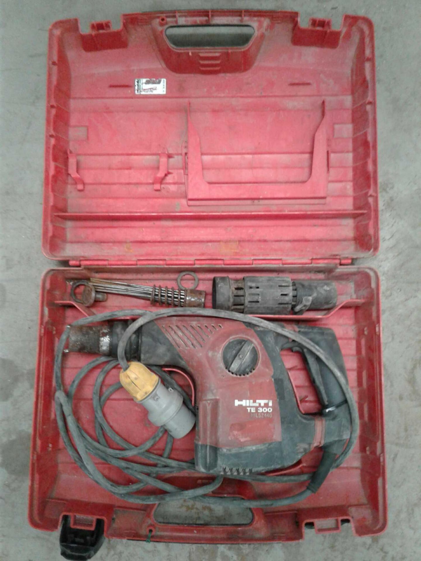 Hilti te300 needle gun 110 V