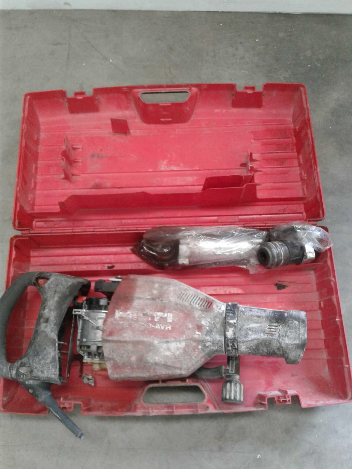 Hilti te1000 breaker