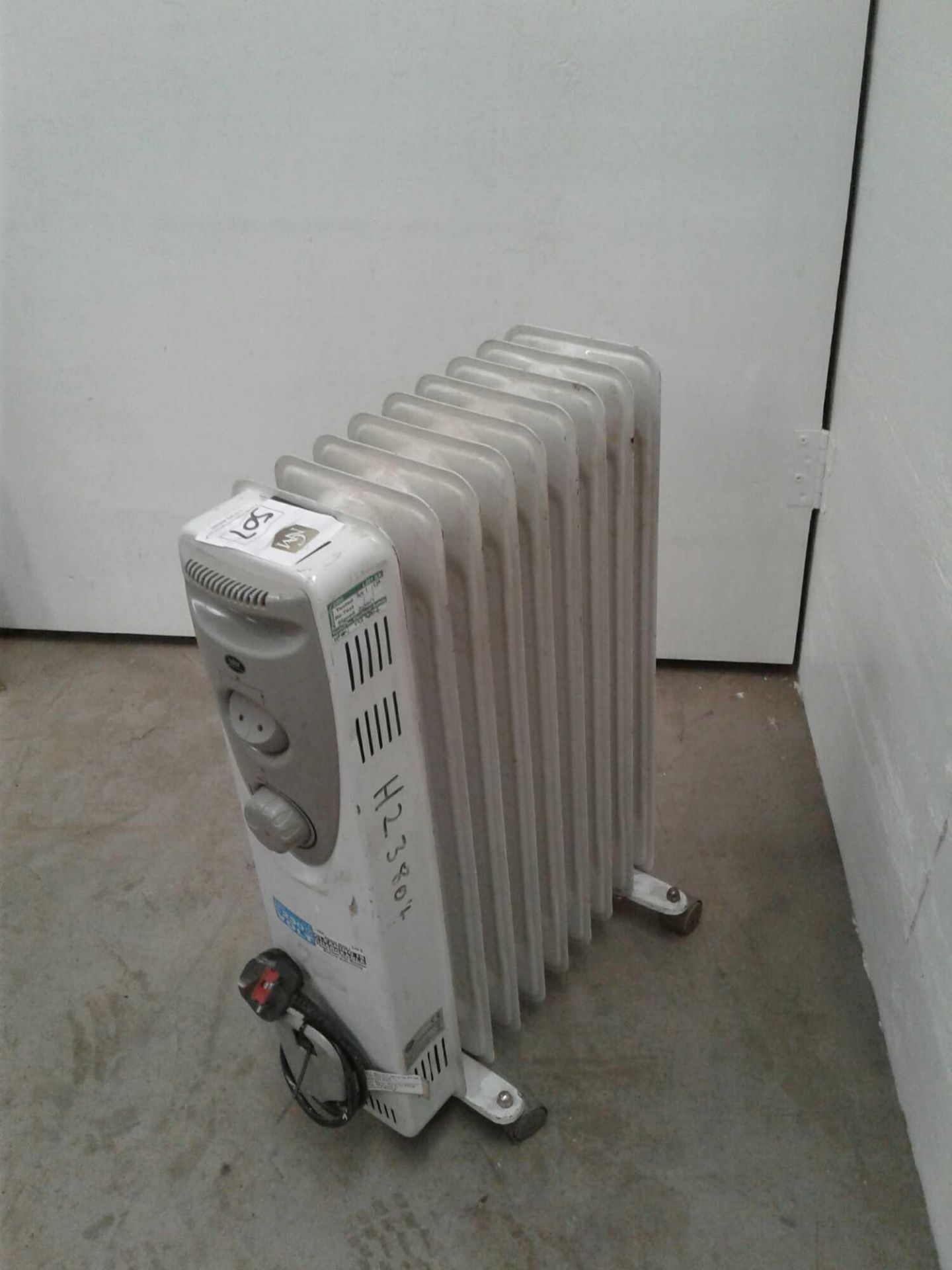 Premier 230v oil filled radiator