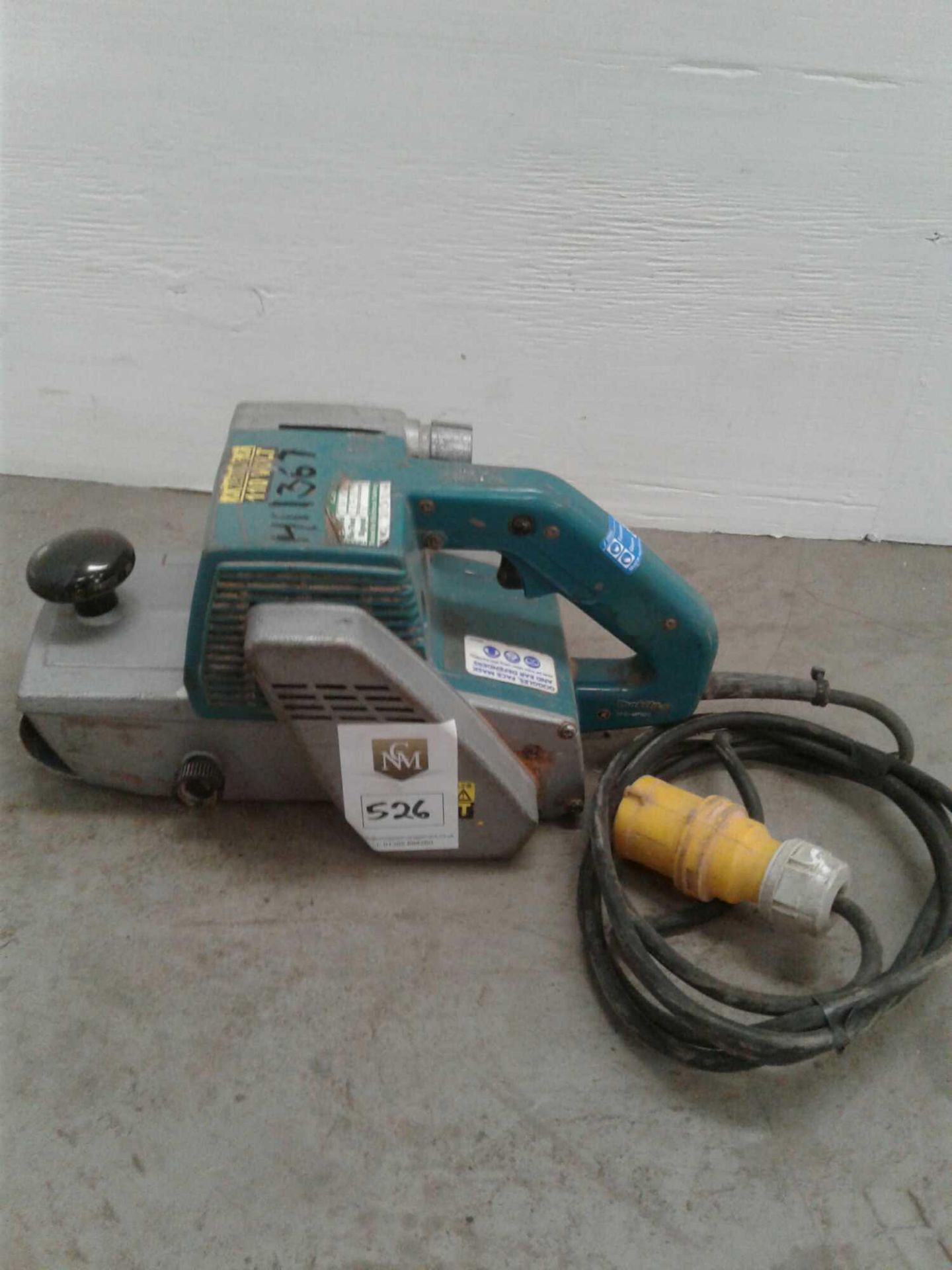 Makita sander 110 V