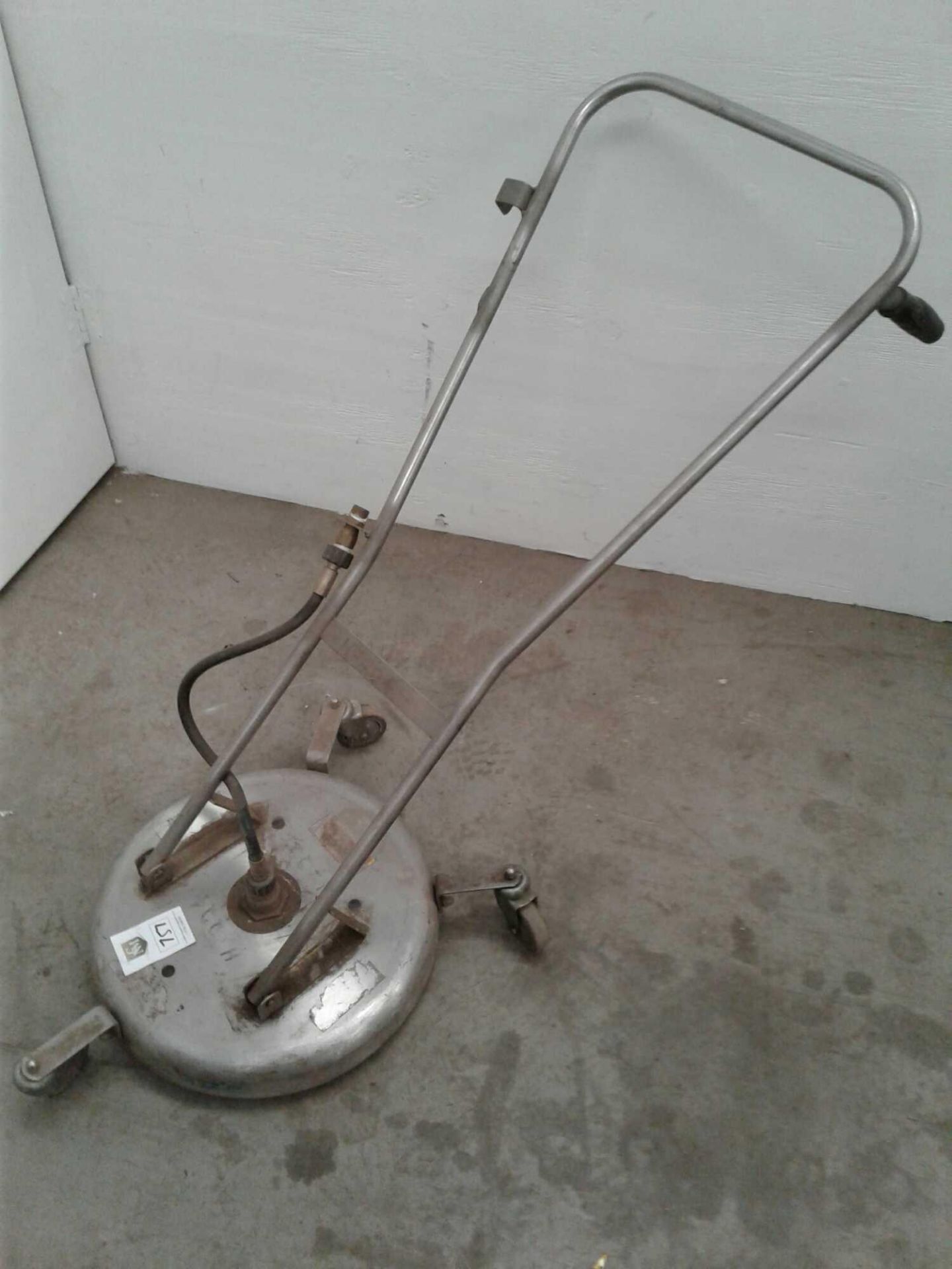 Power washer attachment Flat surface cleaner