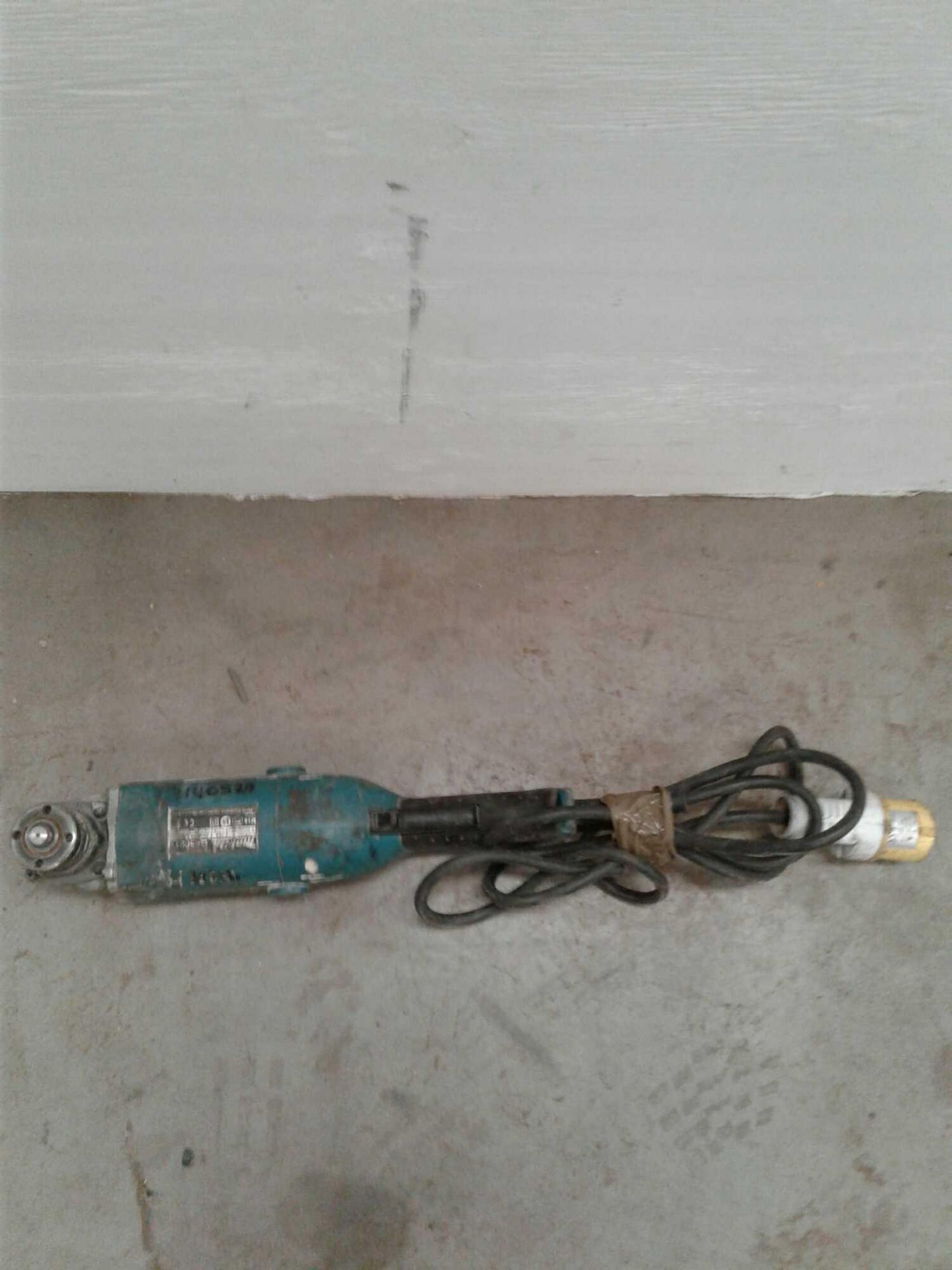 Makita 4 inch grinder 110 V - Image 2 of 2