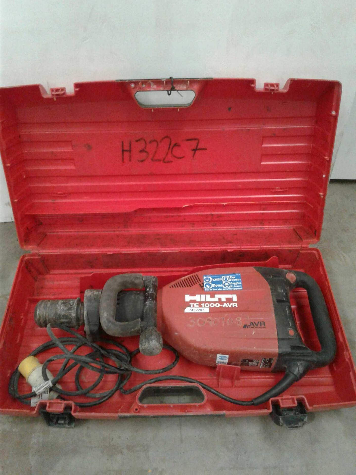 Hilti te1000 heavy breaker 110 V