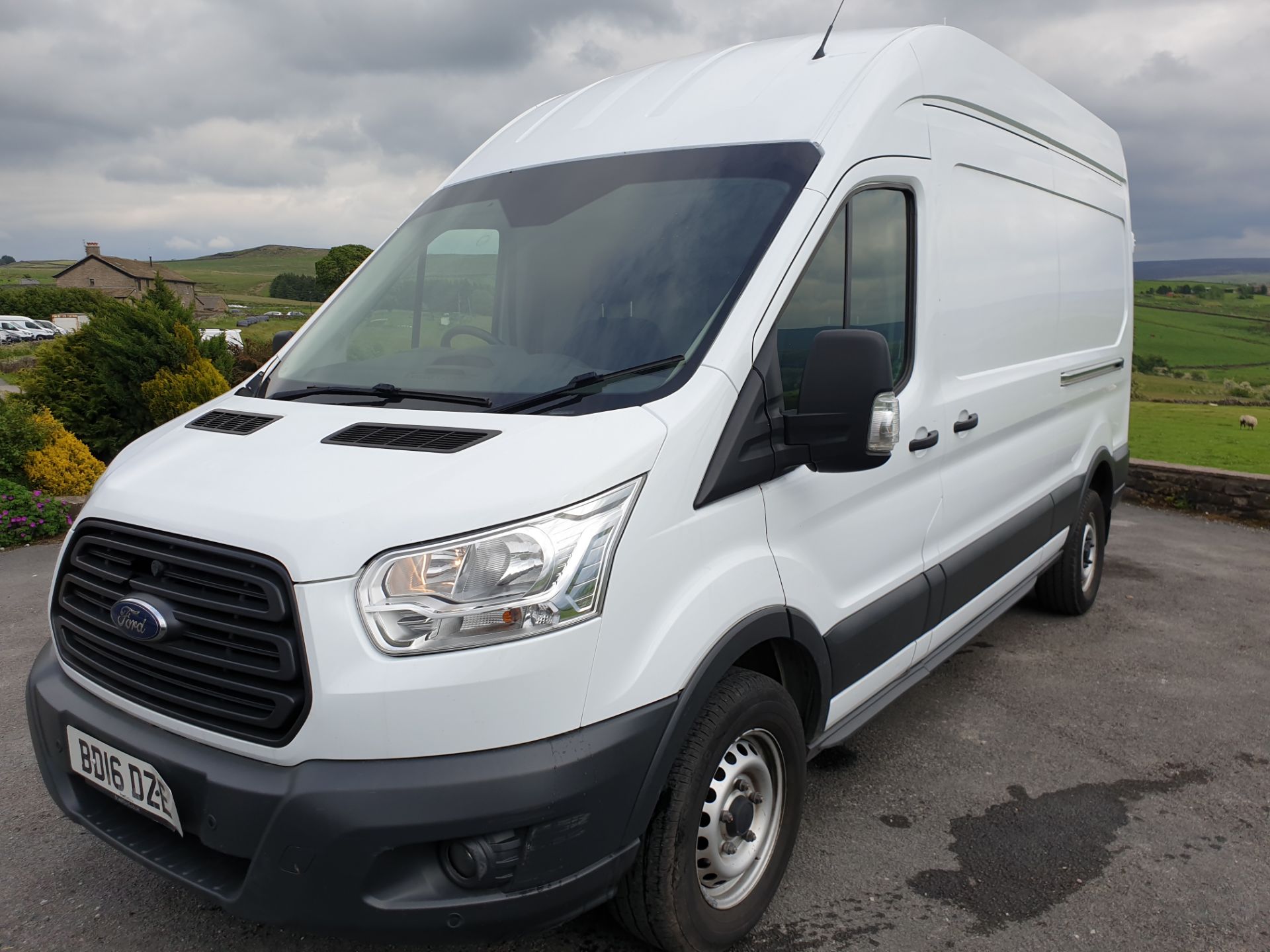 2016 / 16 Ford Transit L3H2 Fwd 350 - Image 6 of 14