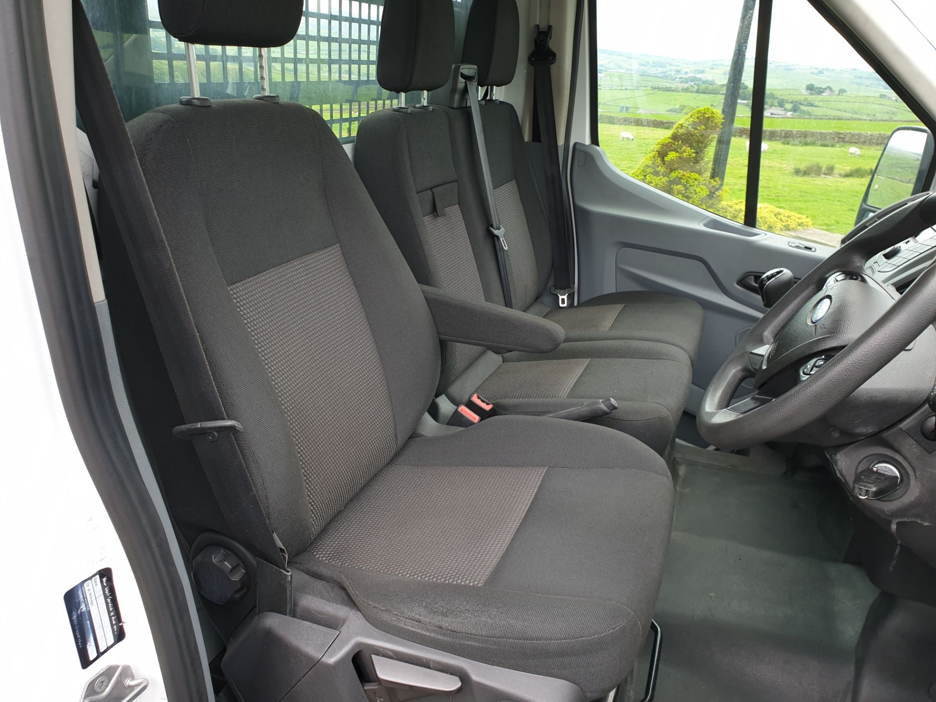 2015 / 64 Ford Transit Dropside - Image 9 of 16