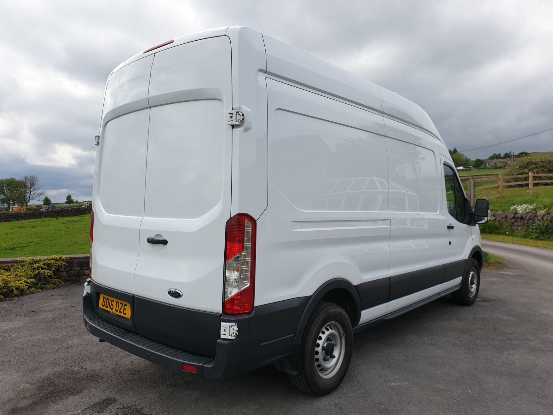 2016 / 16 Ford Transit L3H2 Fwd 350 - Image 3 of 14