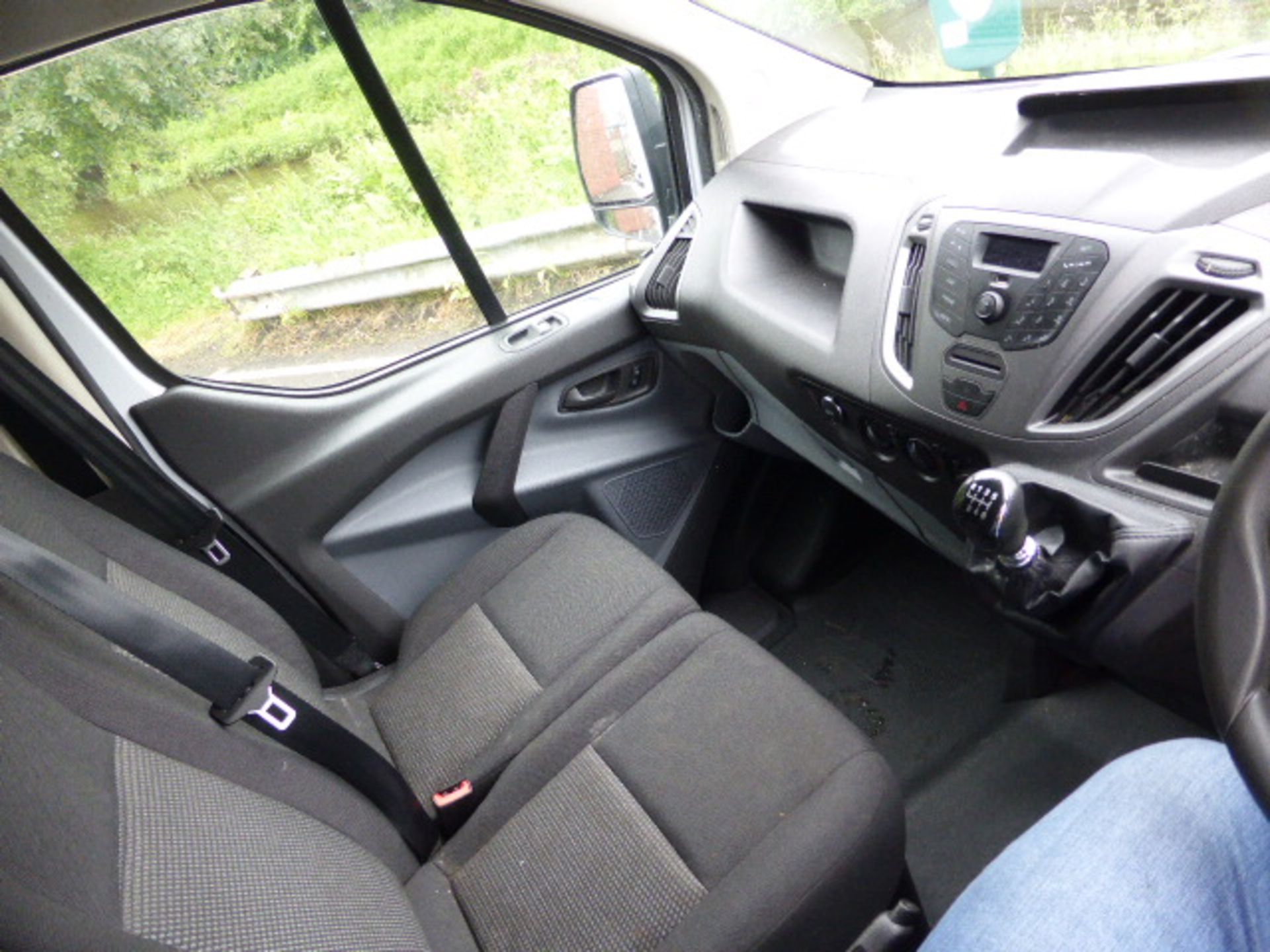 2015 / 15 Ford Transit Custom L2H2 - Image 7 of 7