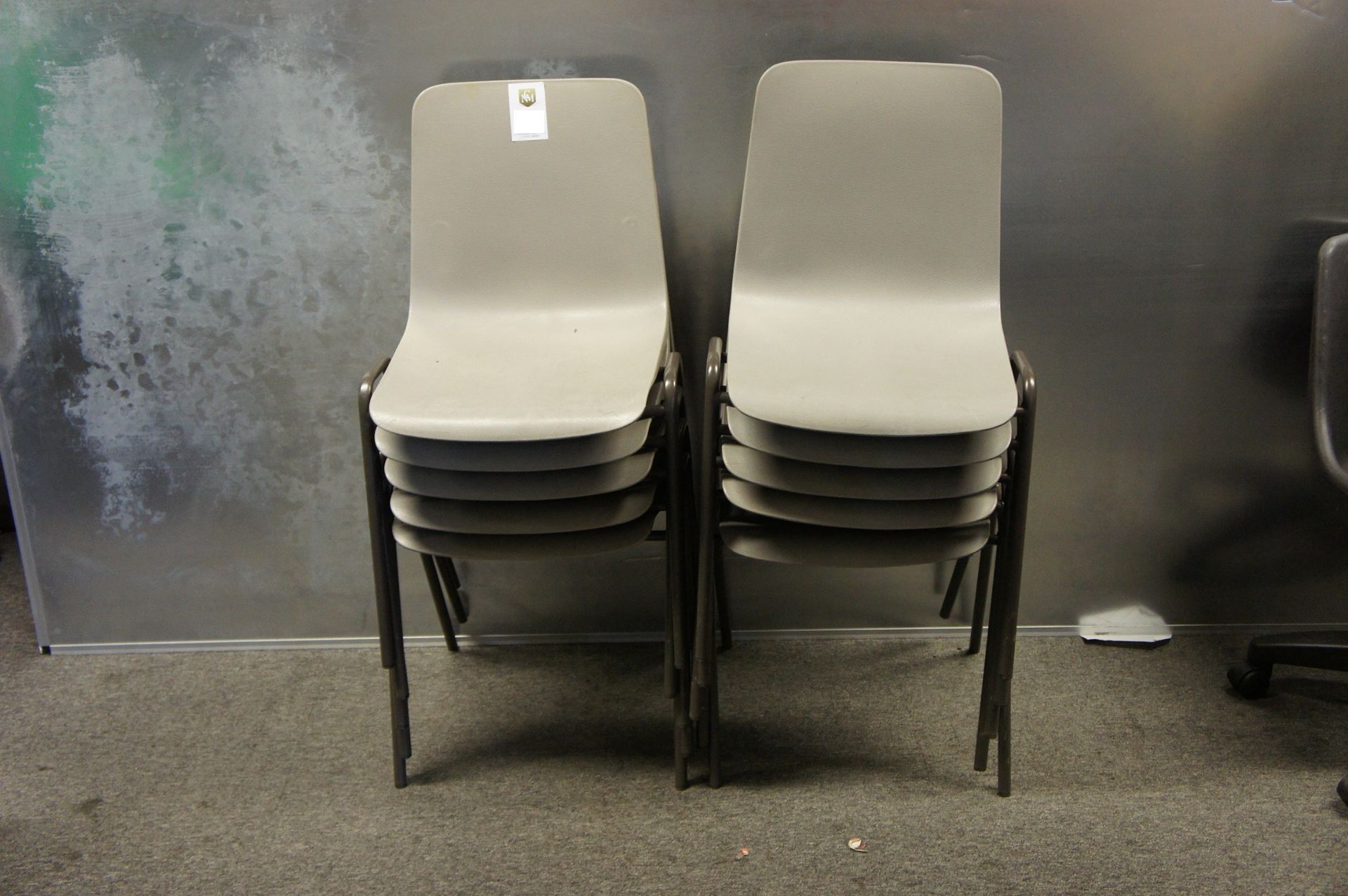 Remploy poly chairs (10)