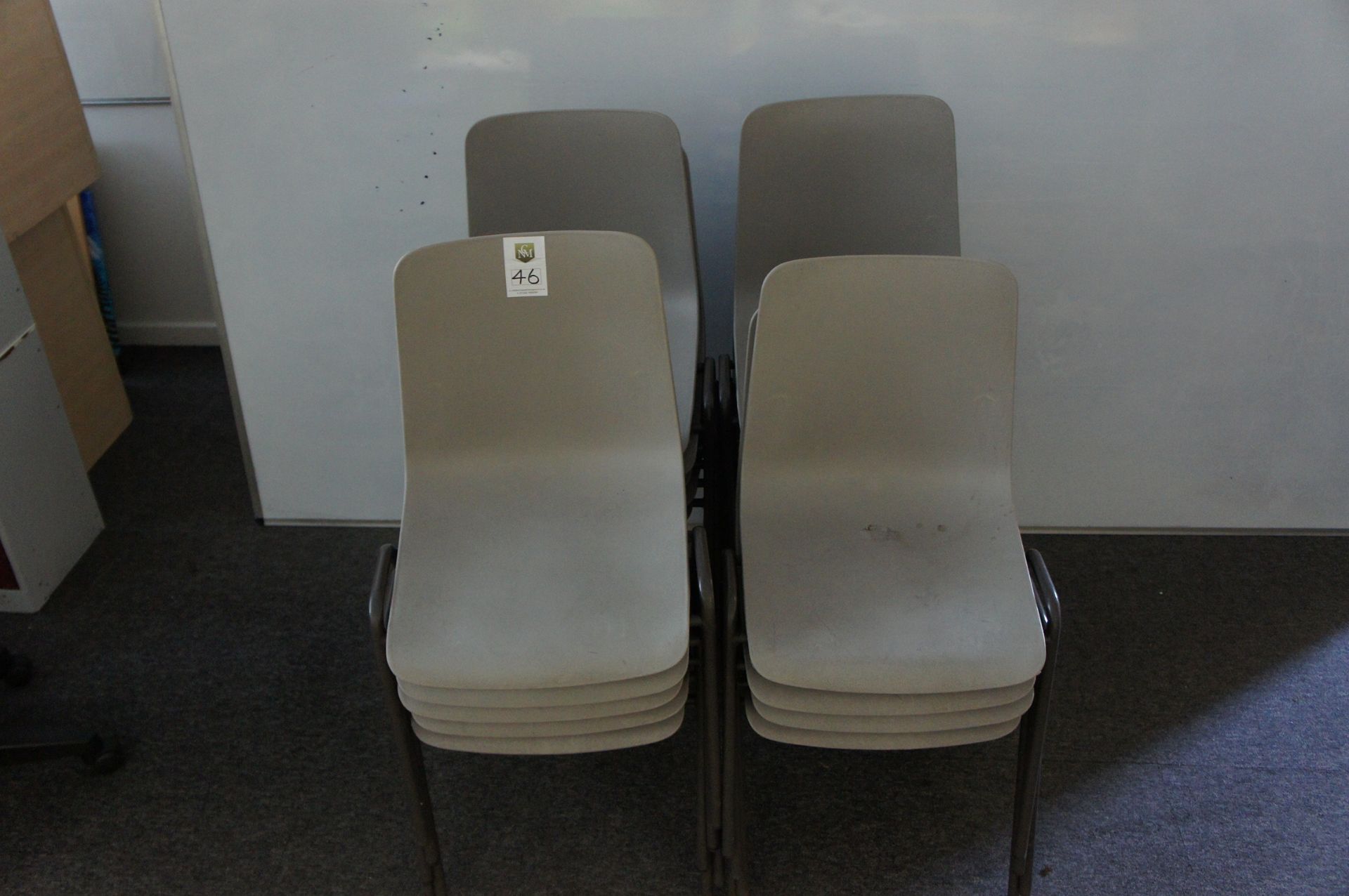 Remploy poly chairs (19) - Image 2 of 2