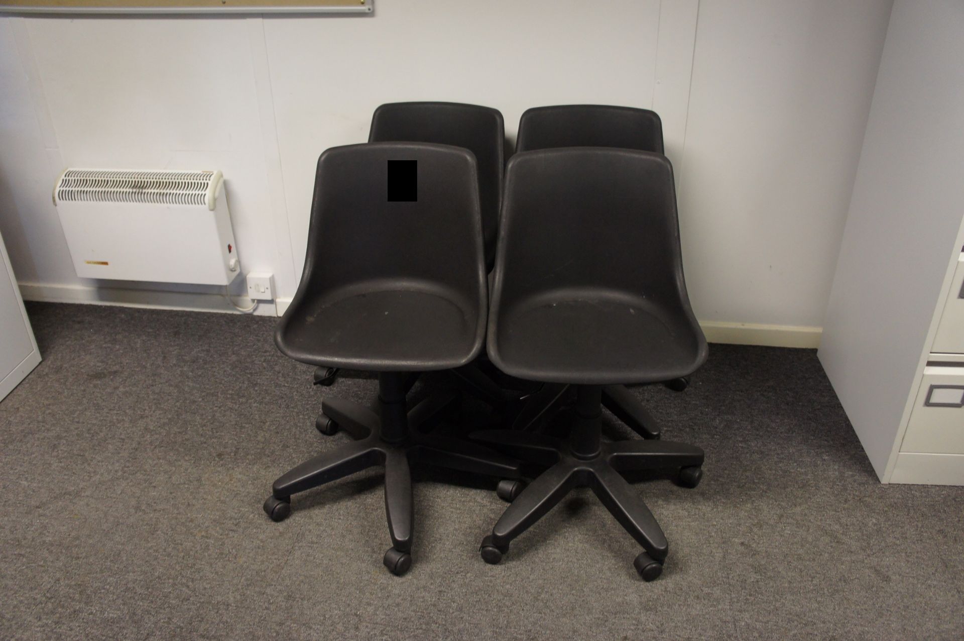 Pinnacle swivel chairs (4)