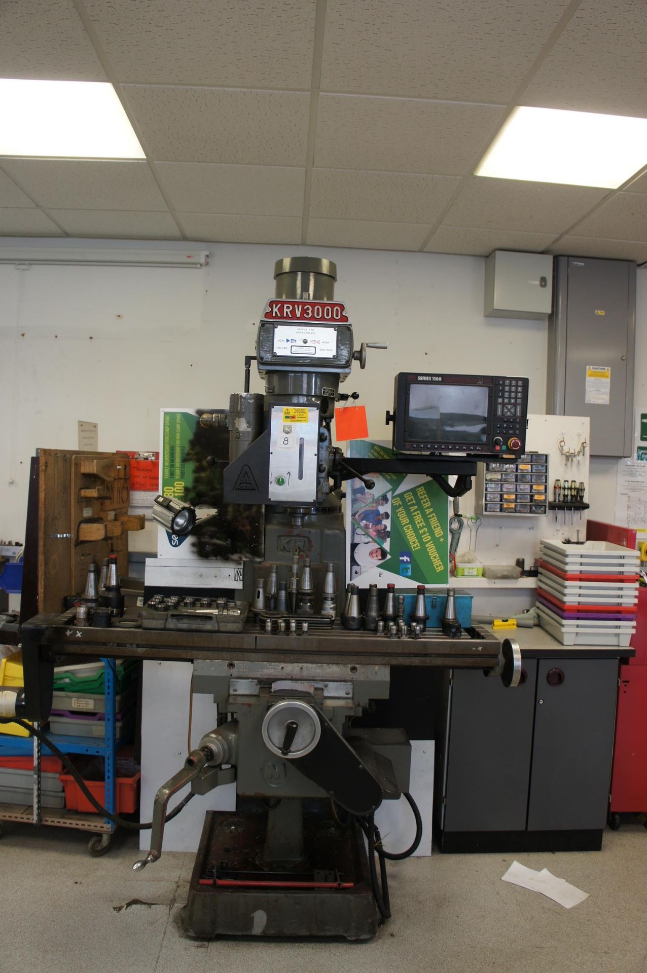 KRV 3000 turret head milling machine