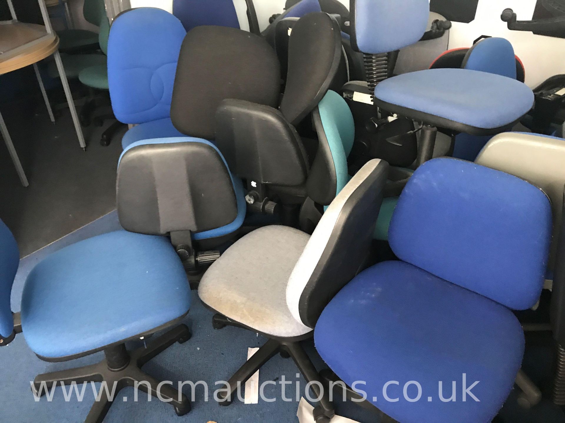 Mixture Of Office Chairs - Image 3 of 3