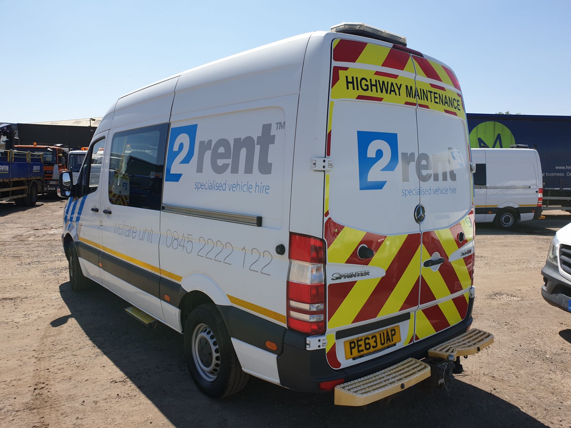 2013 / 63 Mercedes Sprinter 7 Seat Welfare Van - Image 5 of 34