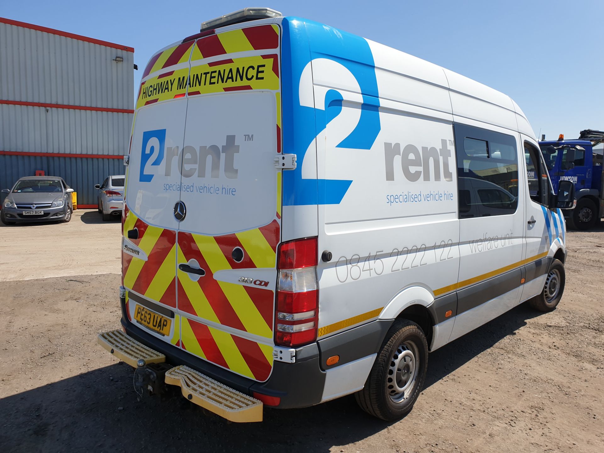 2013 / 63 Mercedes Sprinter 7 Seat Welfare Van - Image 7 of 34