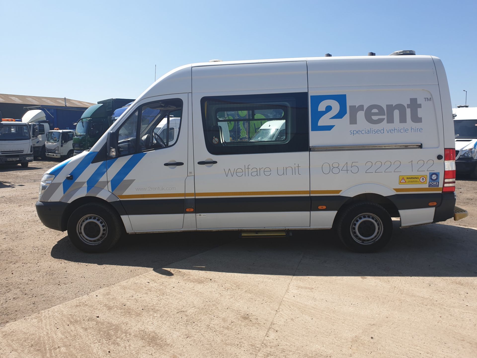 2013 / 63 Mercedes Sprinter 7 Seat Welfare Van - Image 4 of 34