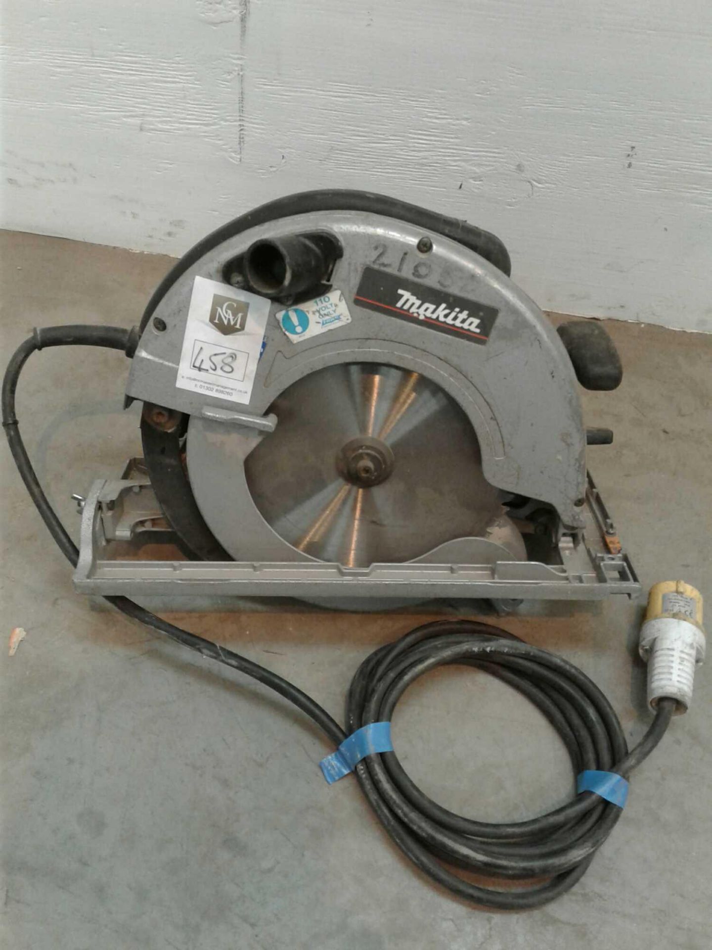 Makita circular saw 110 V