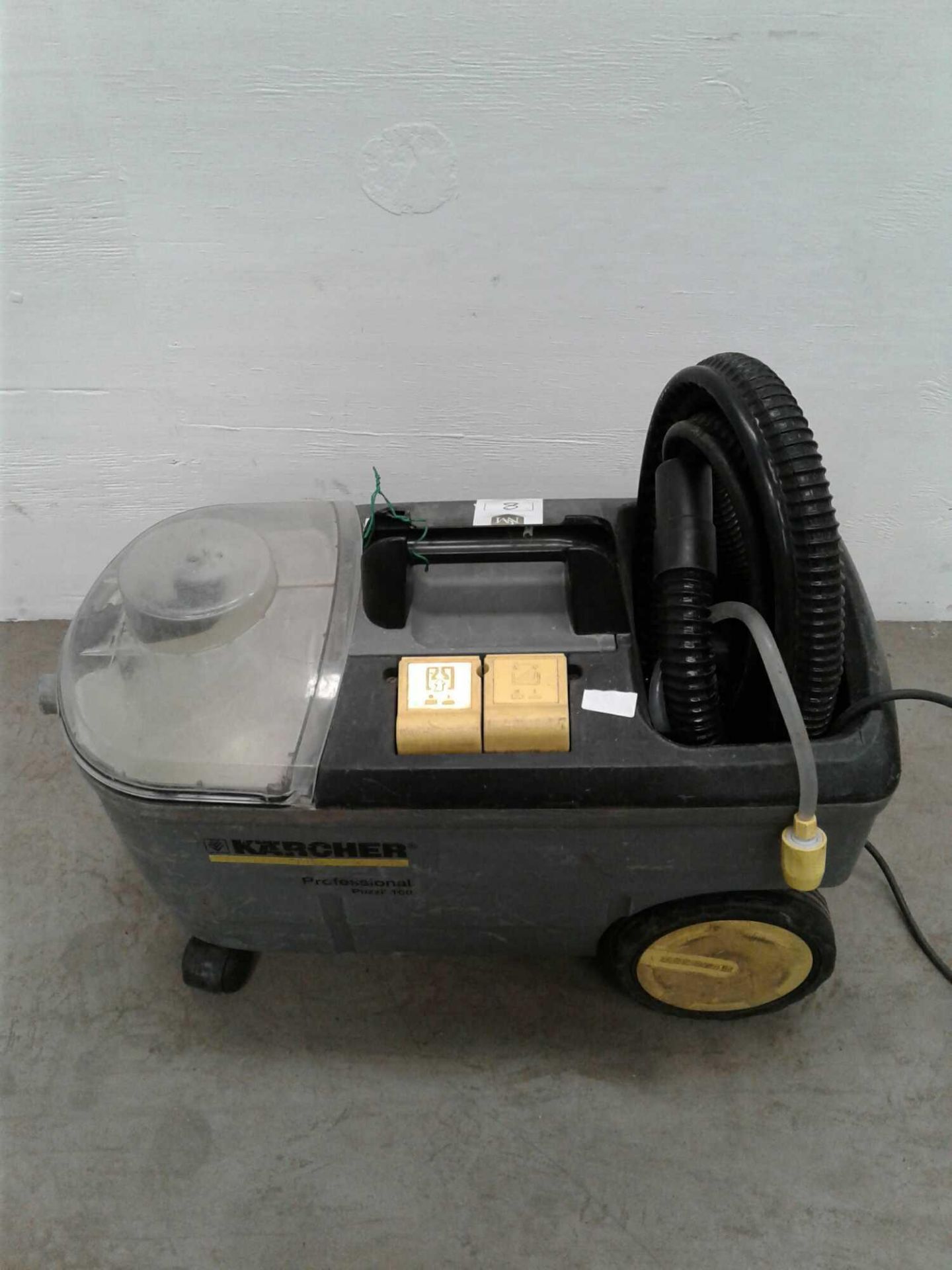 Karcher carpet cleaner 230v - Image 3 of 3