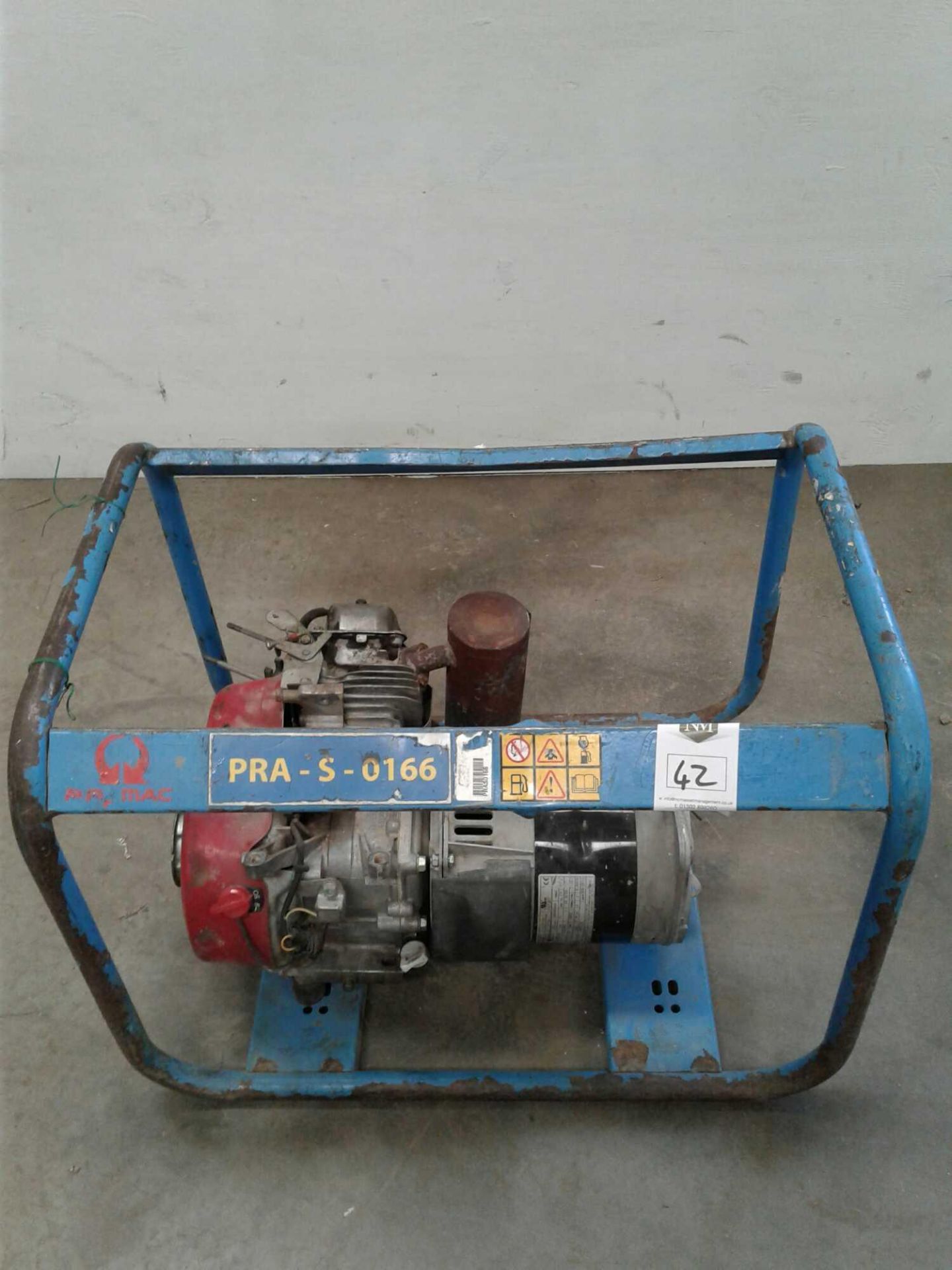 2.4 kVA petrol generator