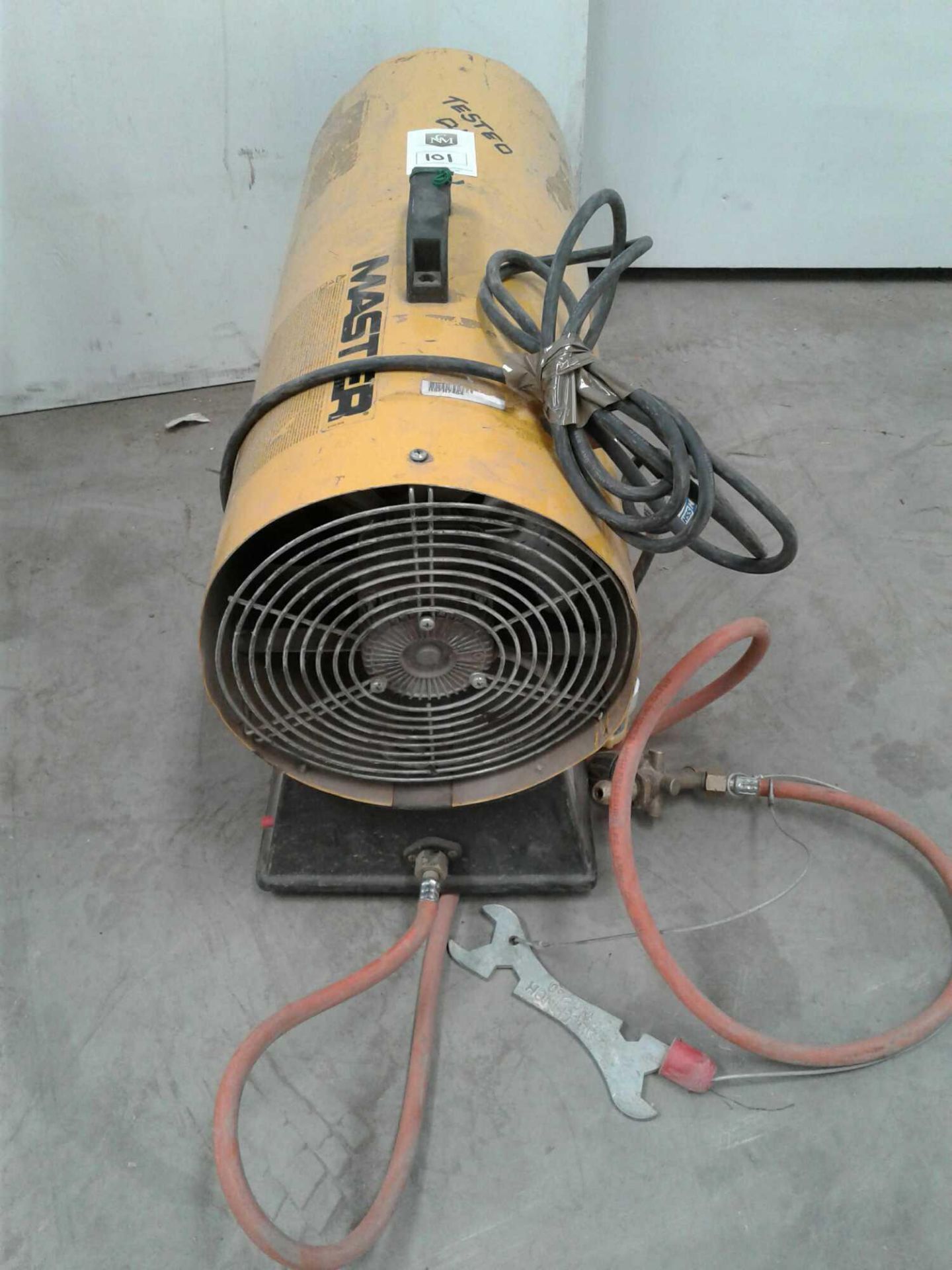 Master gas space heater 110 V - Image 2 of 2