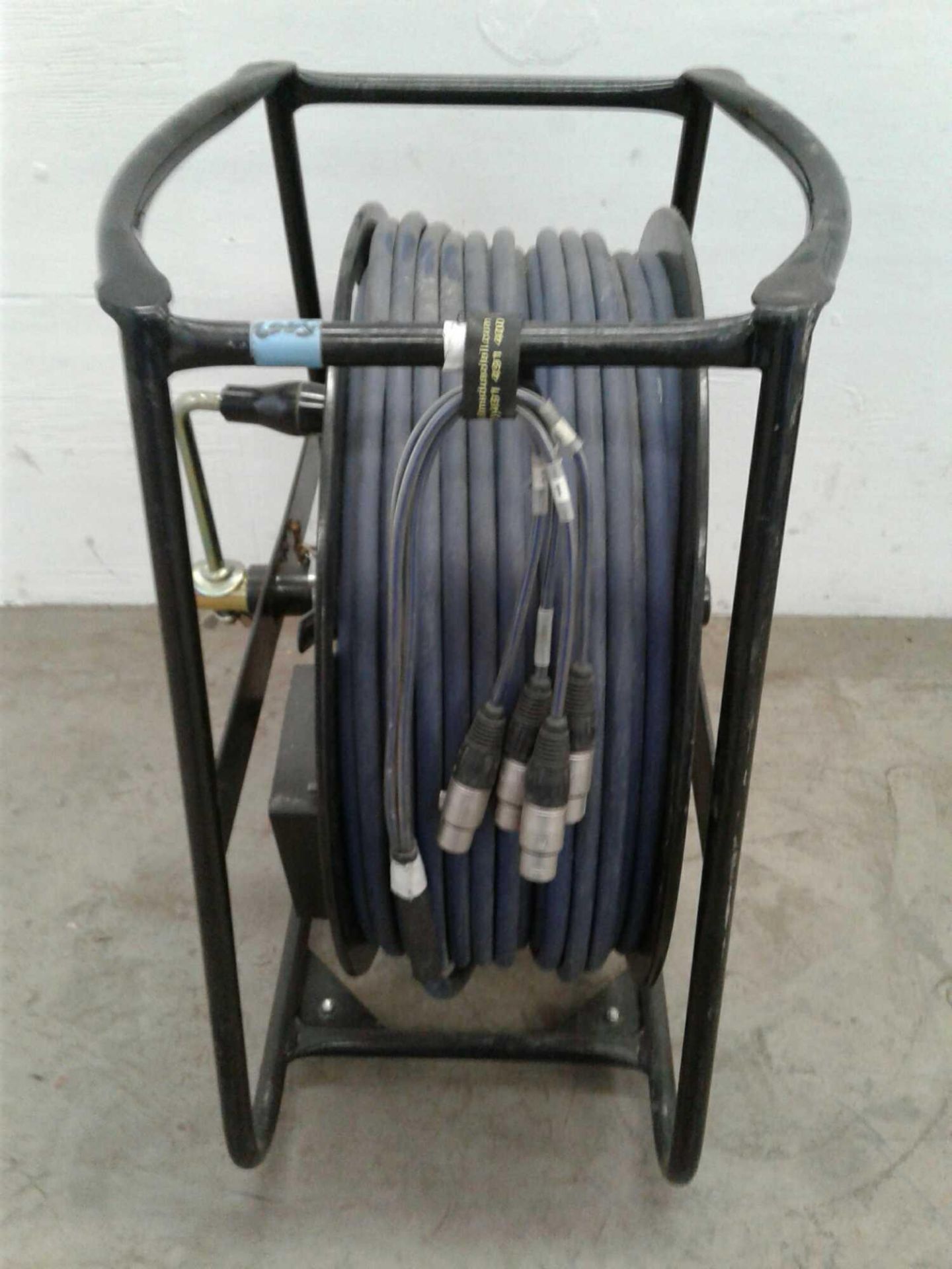 3 din female plug speaker cable 120 mtr cable reel - Image 2 of 2