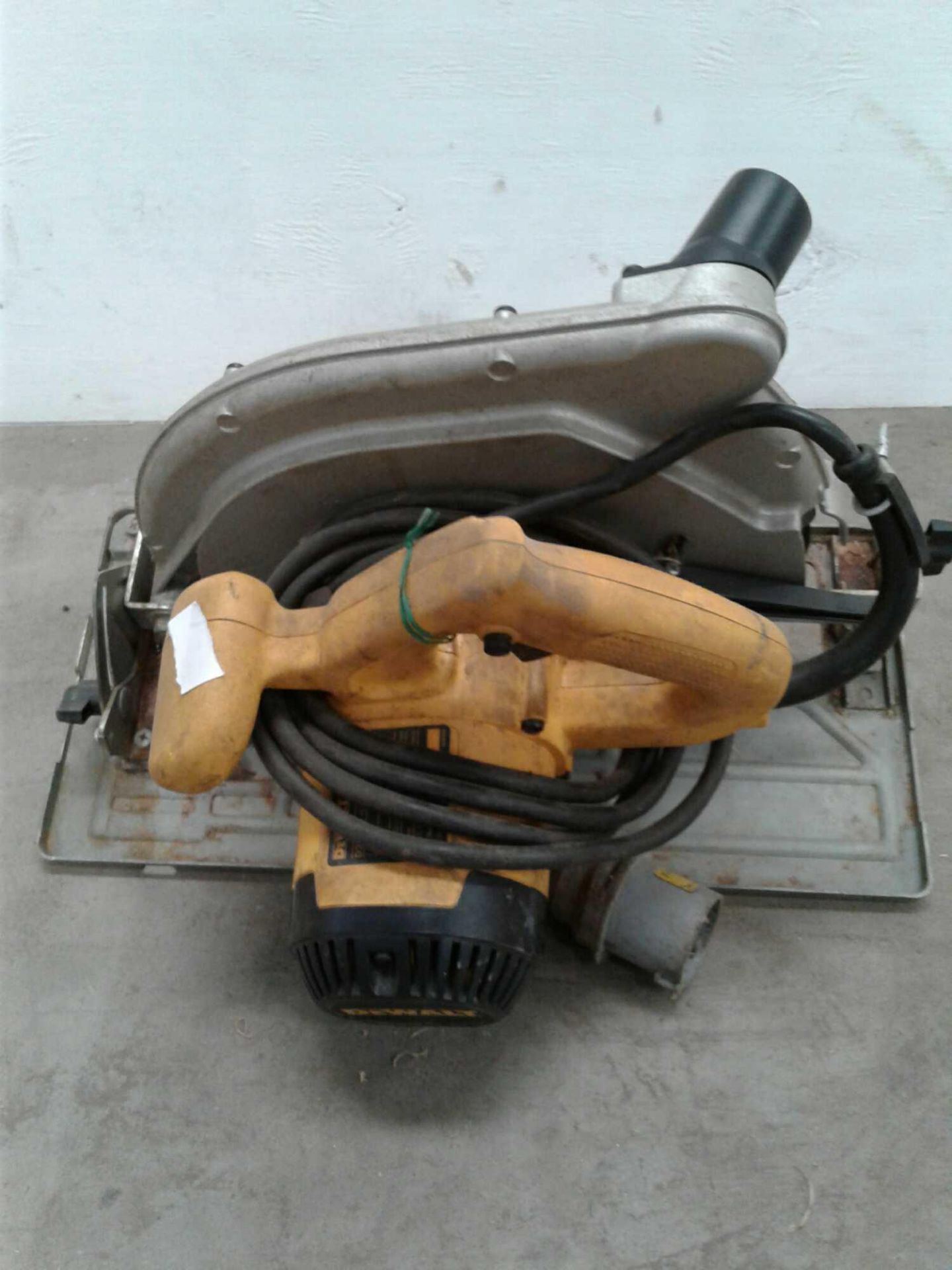 DeWalt circular saw 110 V - Image 2 of 2