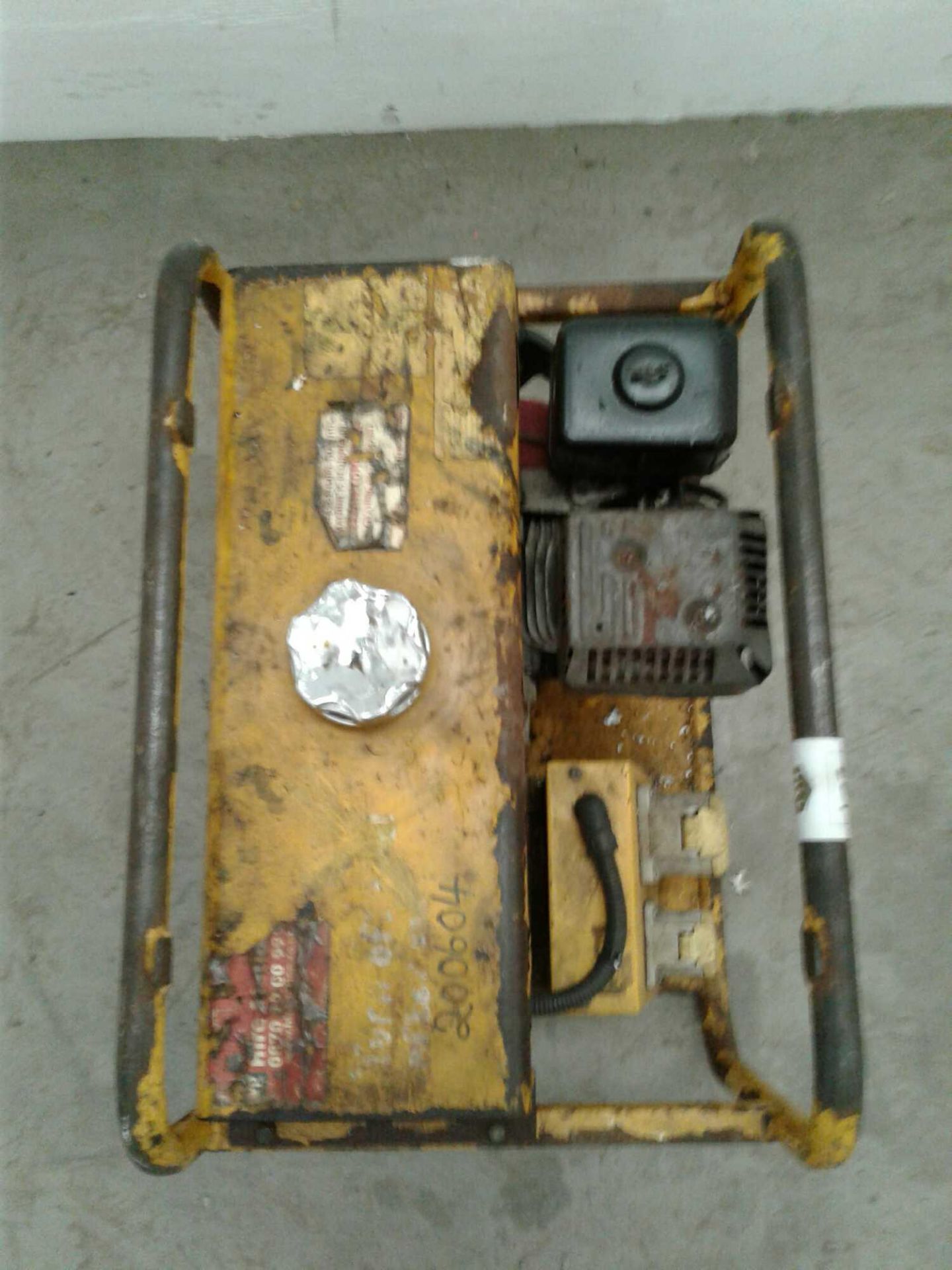 3.5 kVA petrol generator - Image 2 of 3