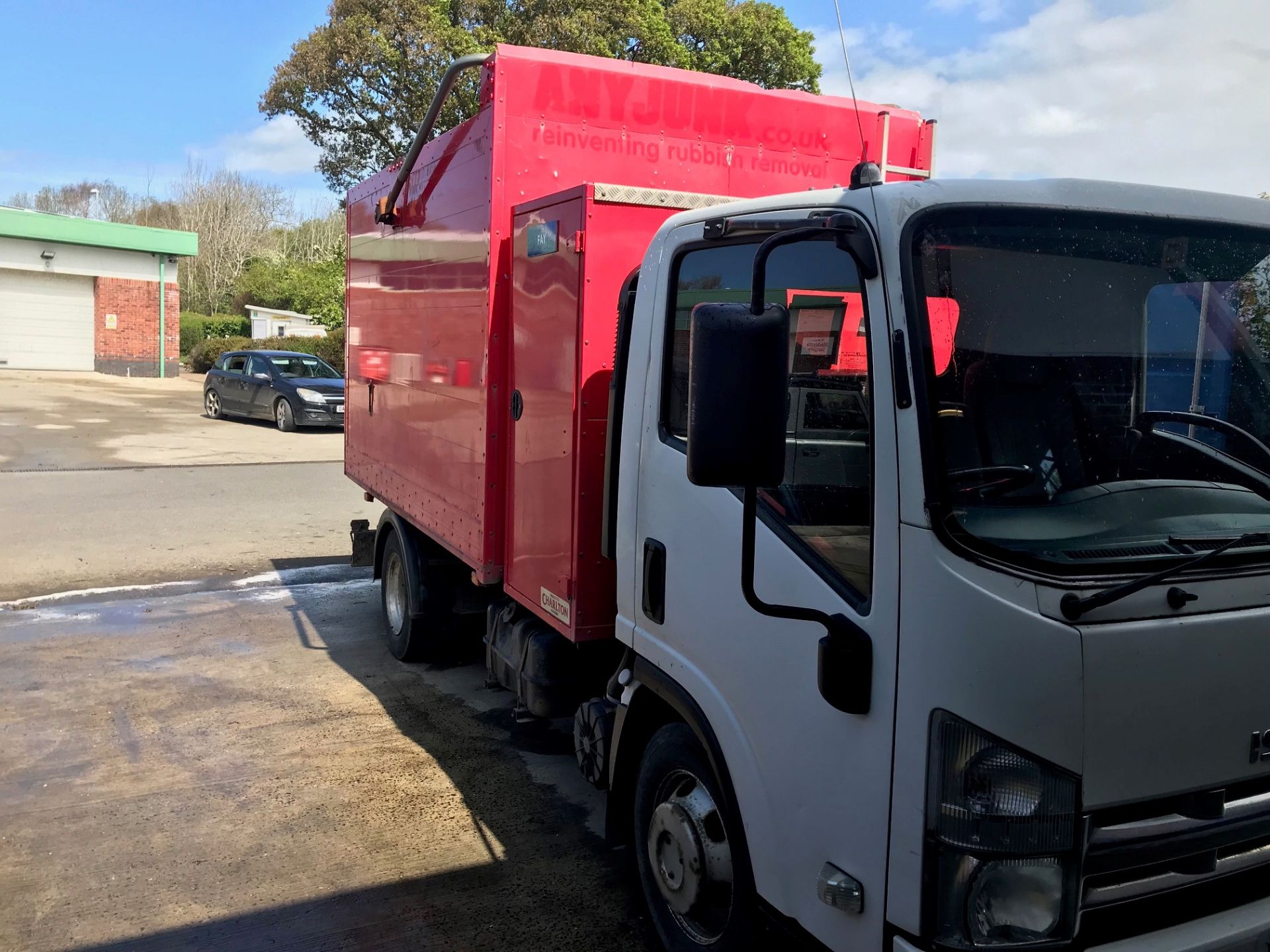 Isuzu N62.150 Arborist Tipper Truck Or Waste Removal - Image 4 of 12