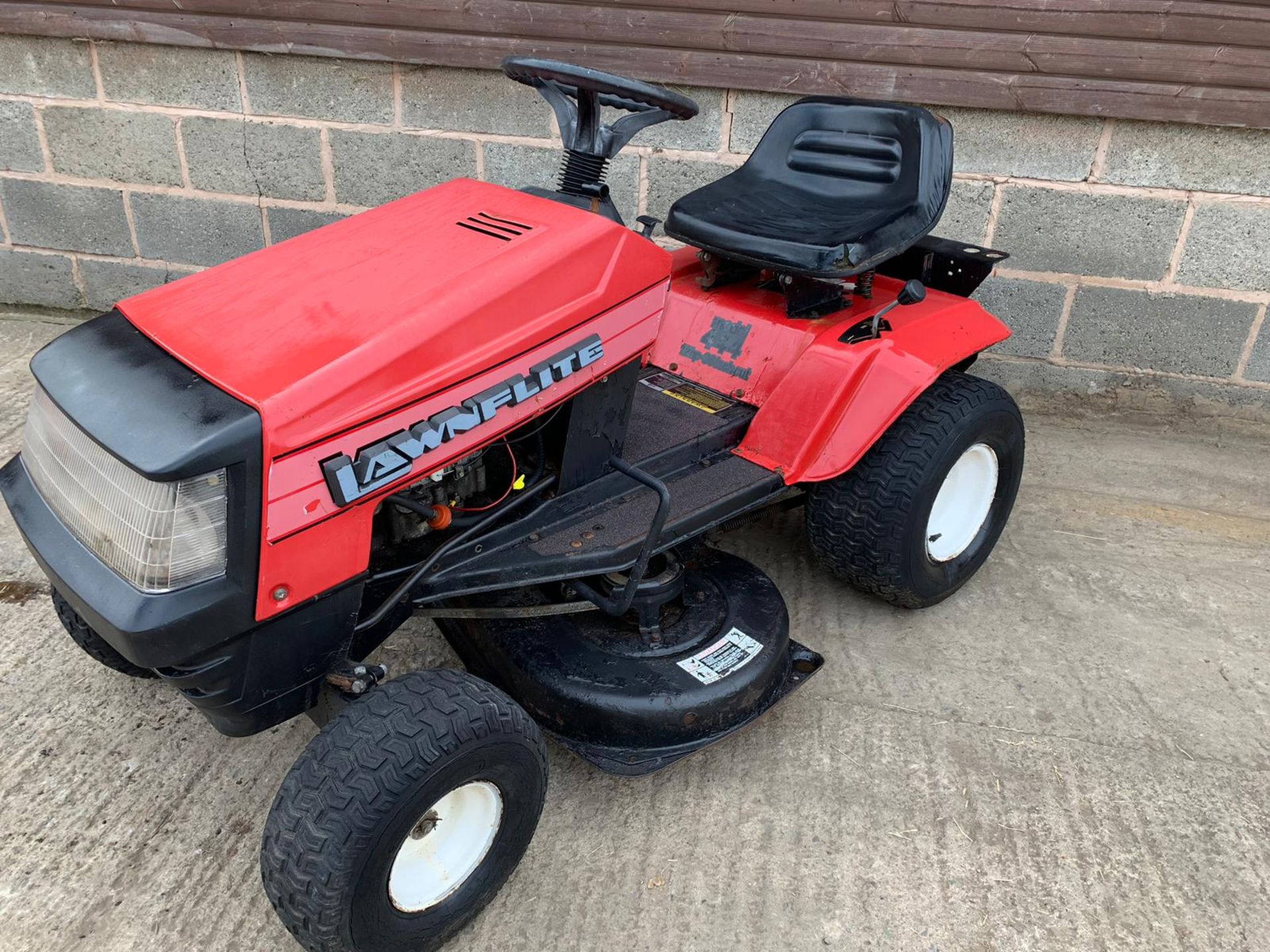 Farm Quad Compact Tractor - Image 2 of 5