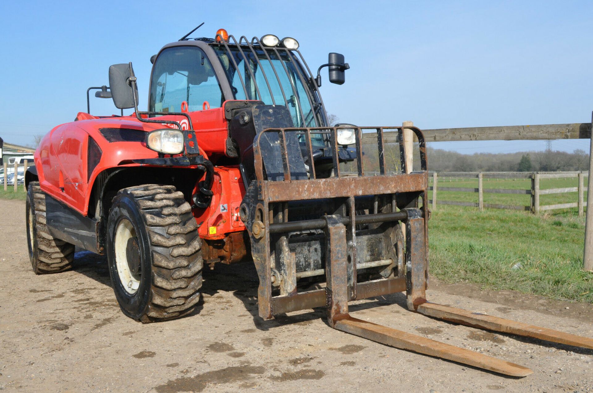 Manitou MT 625 Telehandler