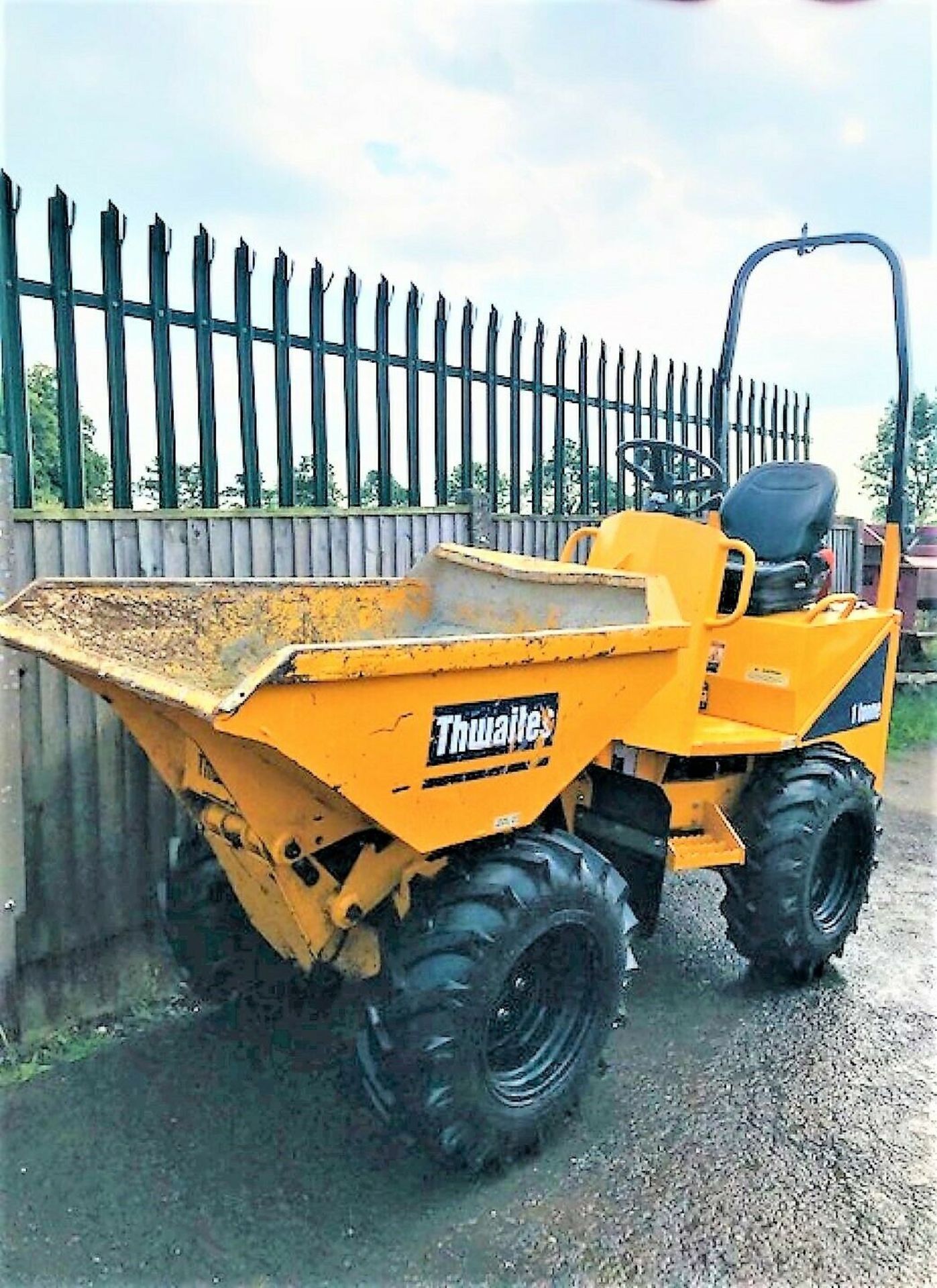 Thwaites MACH201 1 Ton High Tip Dumper - Image 4 of 11