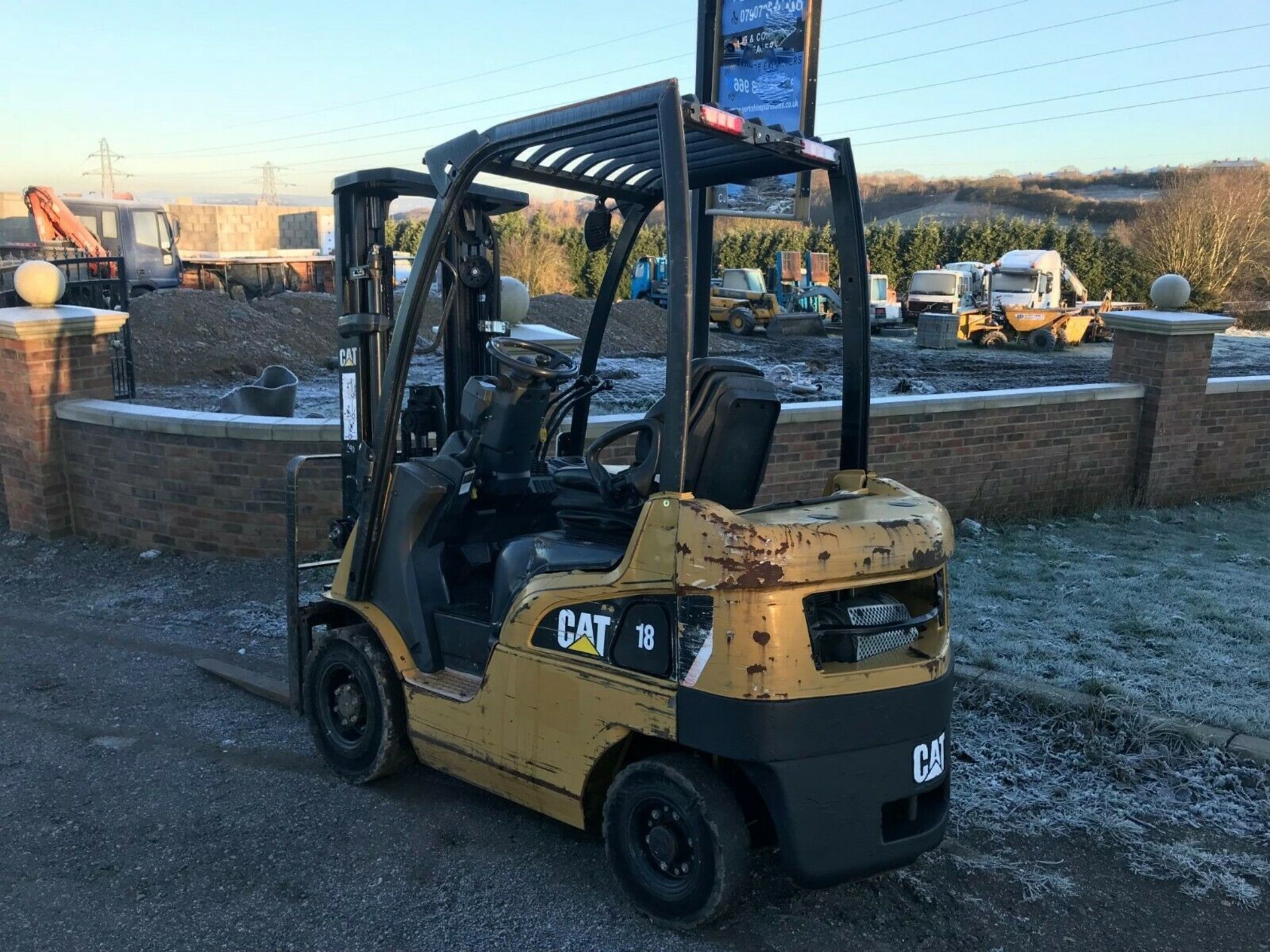 Caterpillar DP18N Forklift - Image 2 of 8