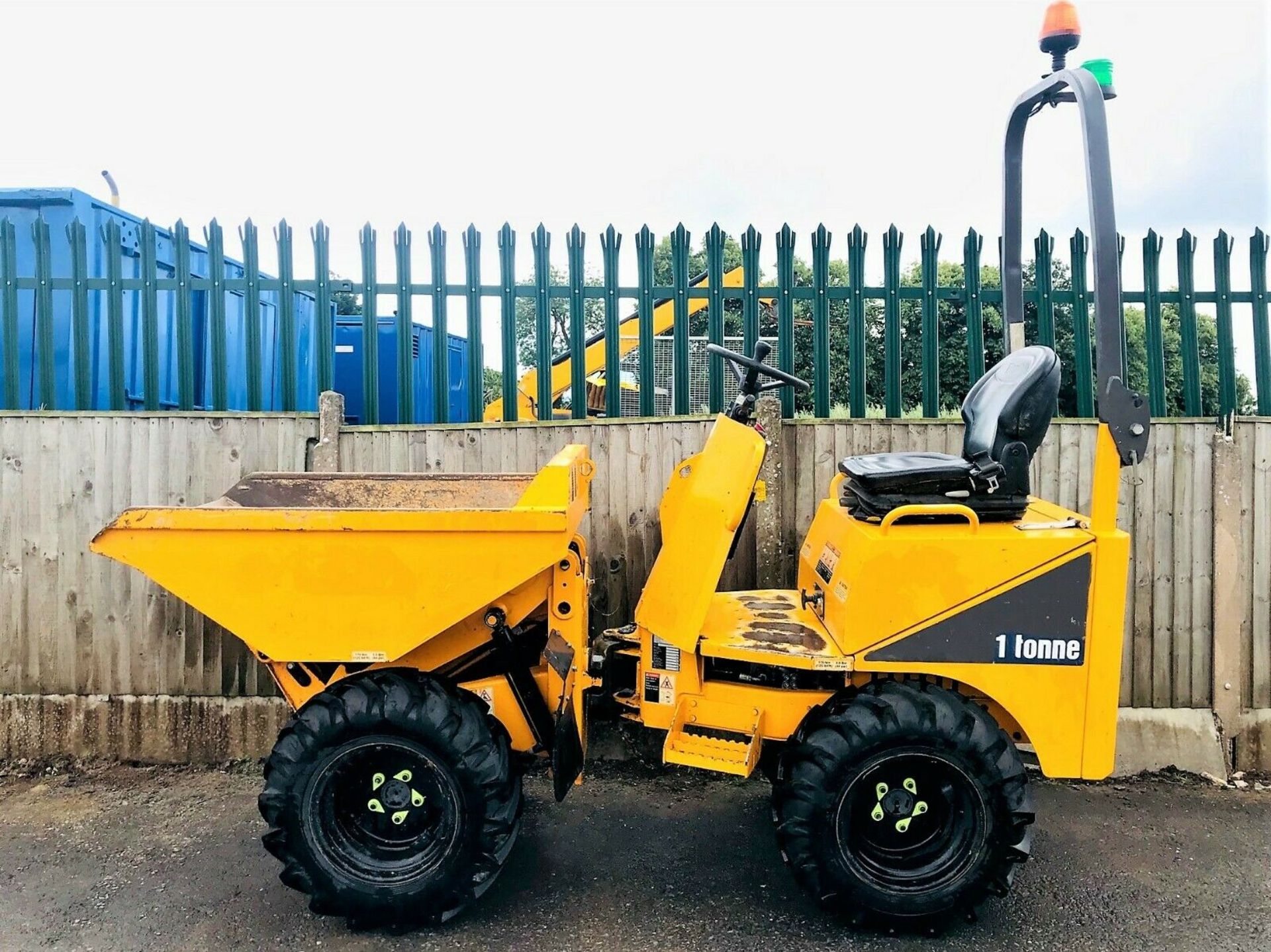 Thwaites MACH201 High Tip Dumper