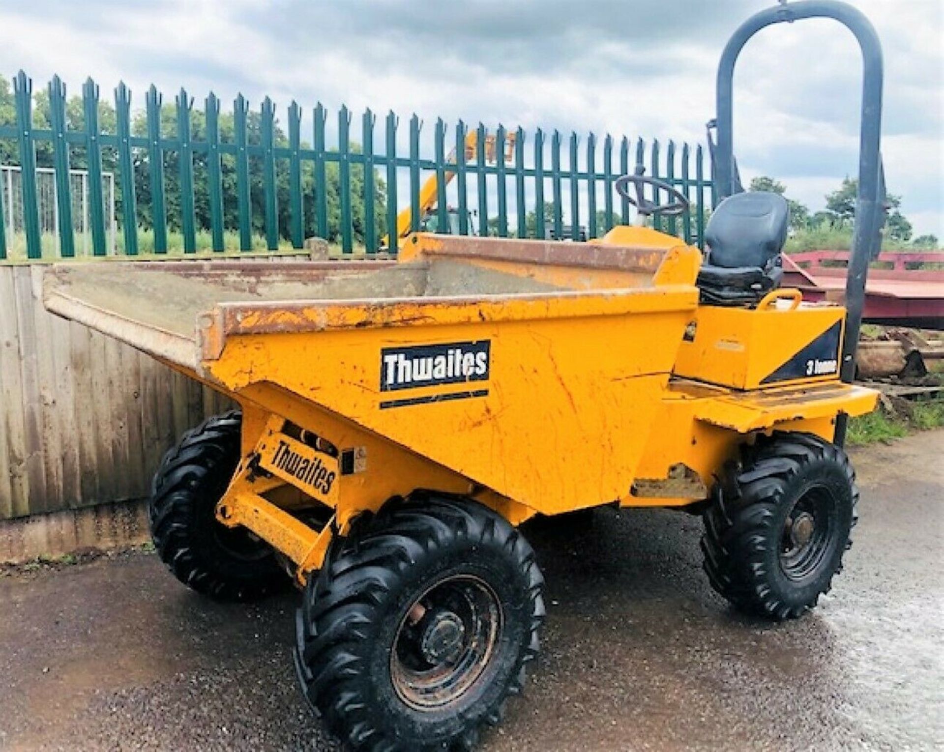 Thwaites 3 Tonne Straight Tip Dumper - Image 4 of 11