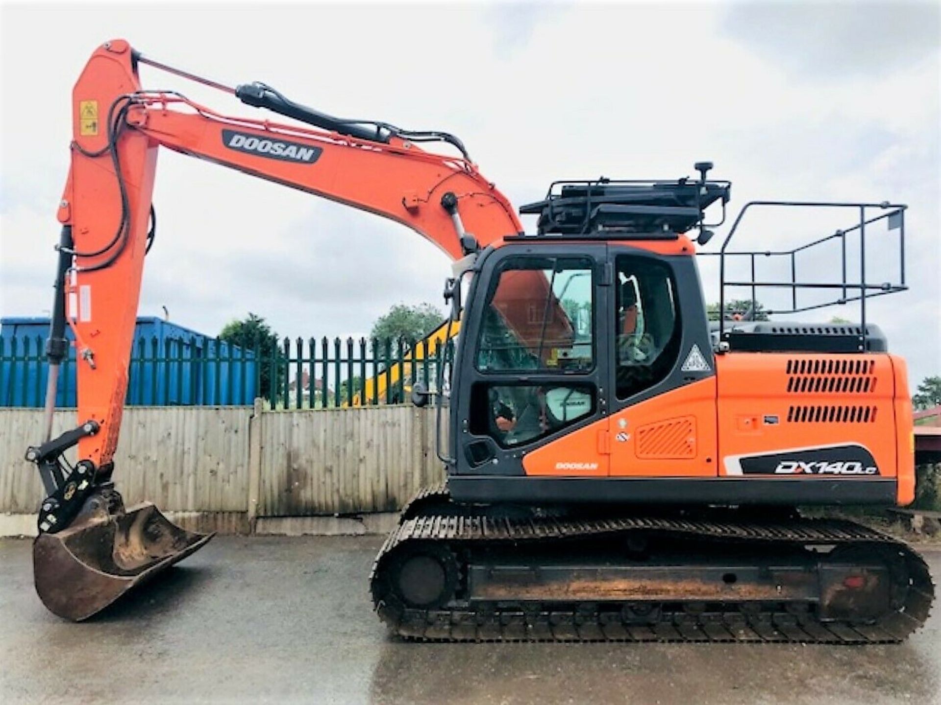 Doosan DX140-LC-5 Excavator Digger