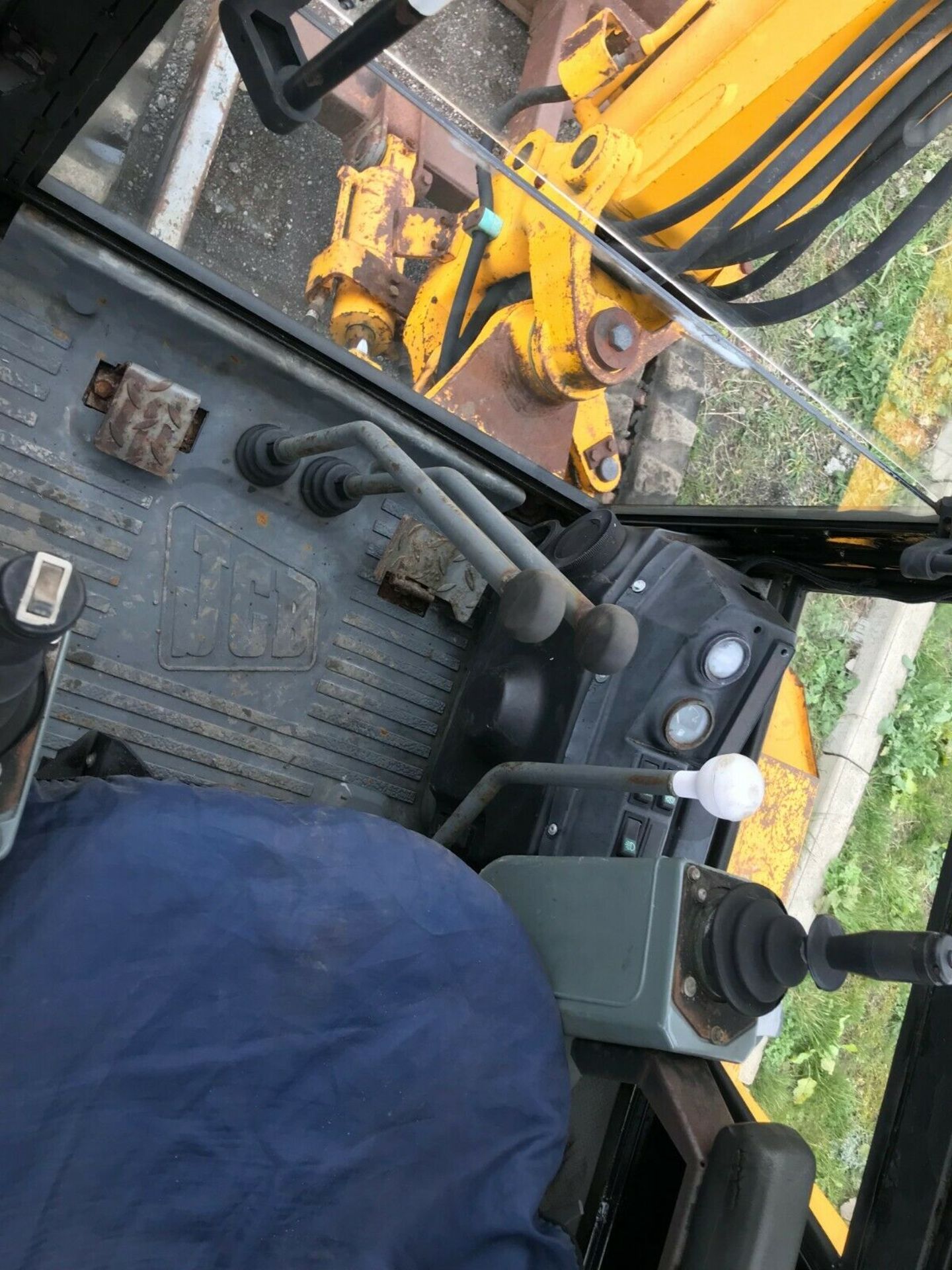 JCB 803 Mini Digger - Image 7 of 9