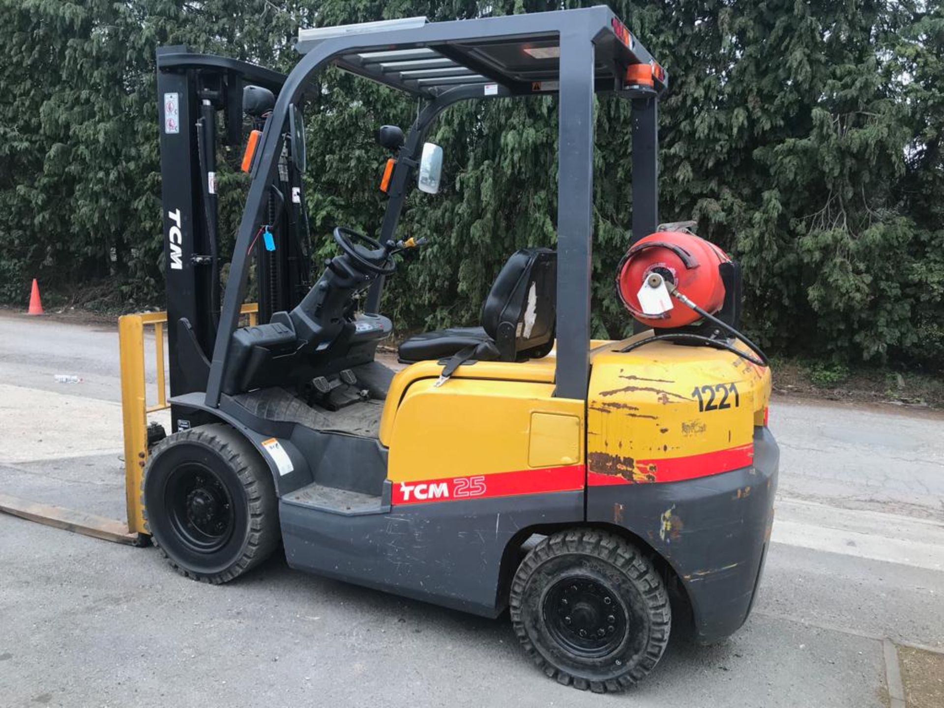 TCM 2.5 Tonne LPG Forklift - Image 3 of 3